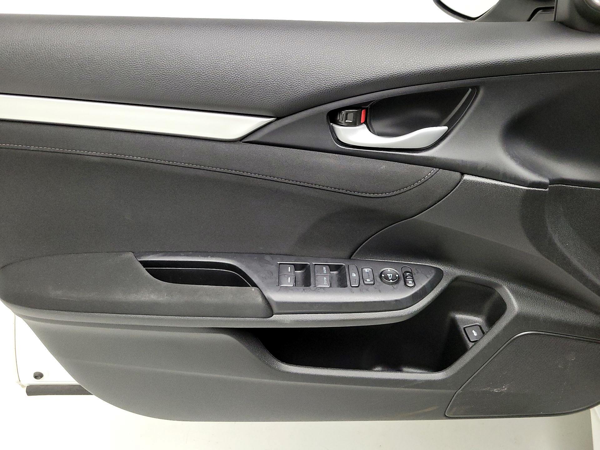 Thumbnail: 2020 Honda Civic - 12