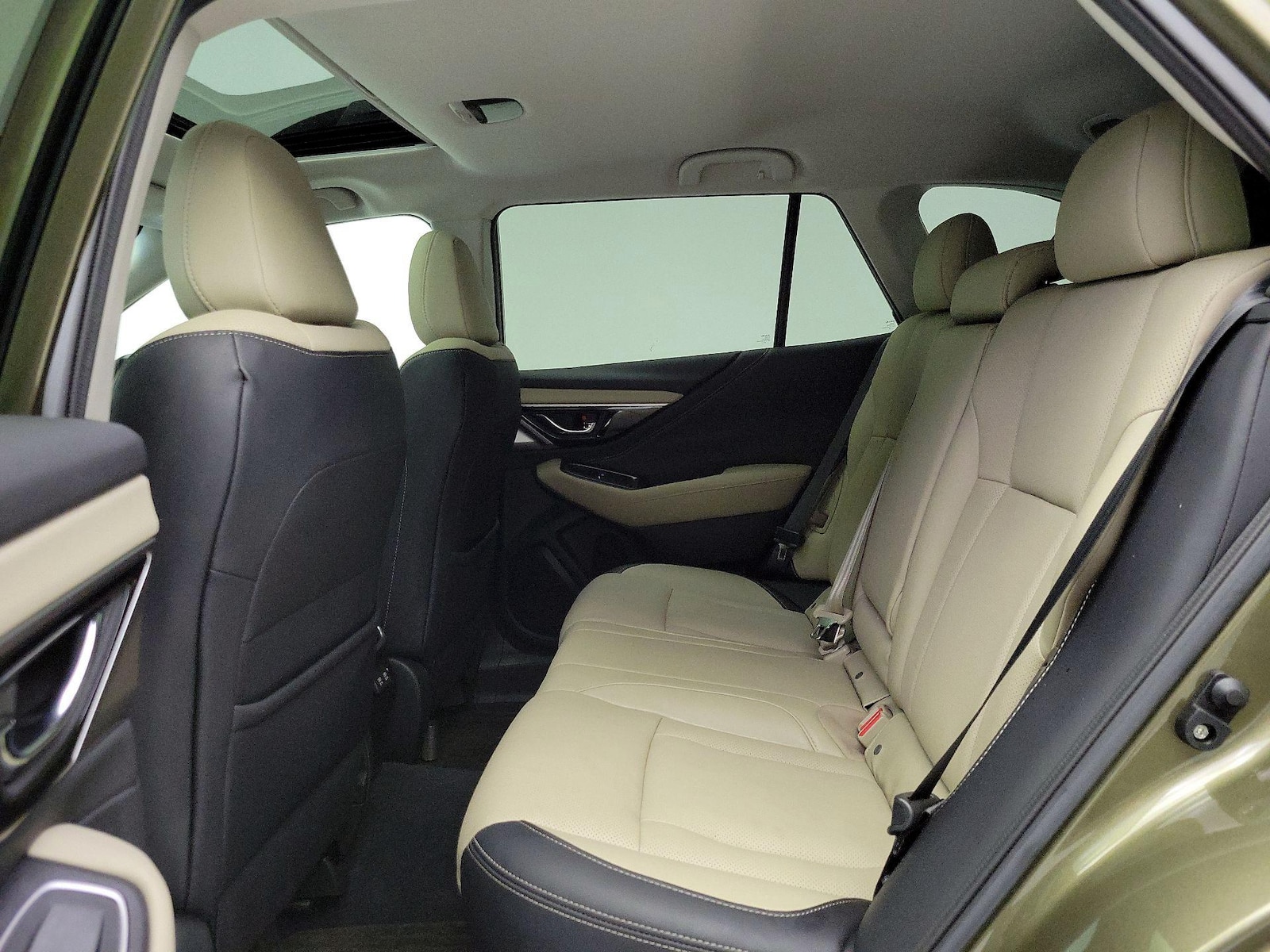 2021 Subaru Outback Limited - Photo 22
