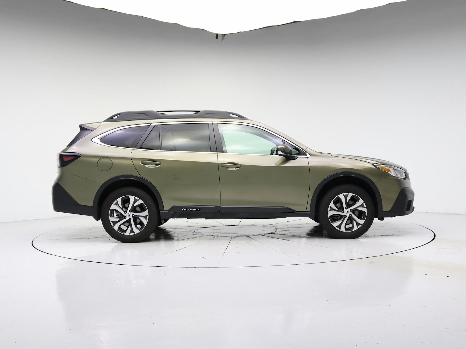 2021 Subaru Outback Limited - Photo 8