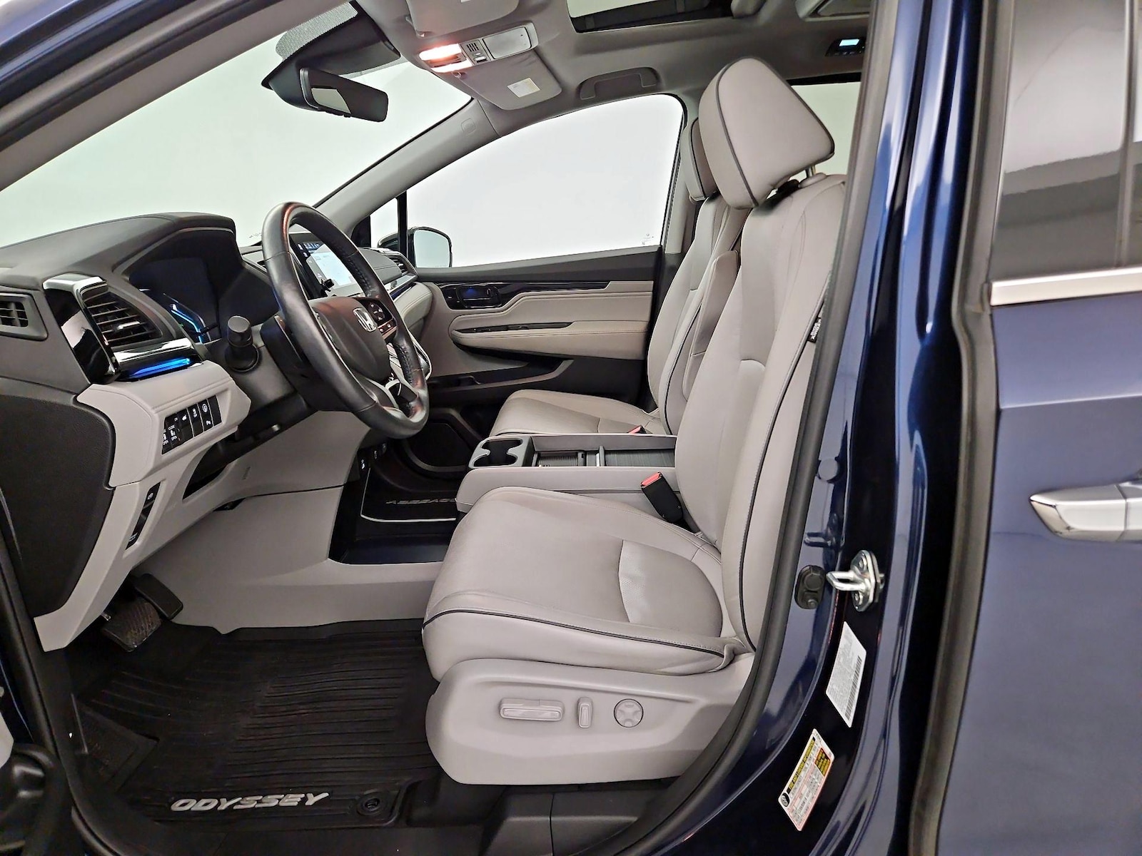 2023 Honda Odyssey Elite - Photo 10