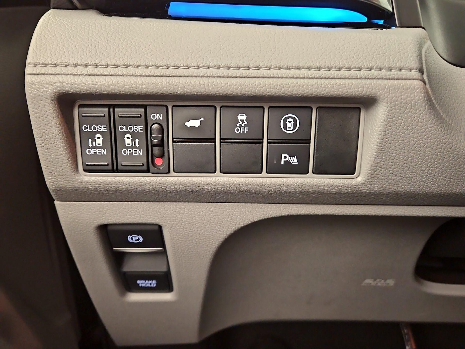 2023 Honda Odyssey Elite - Photo 12