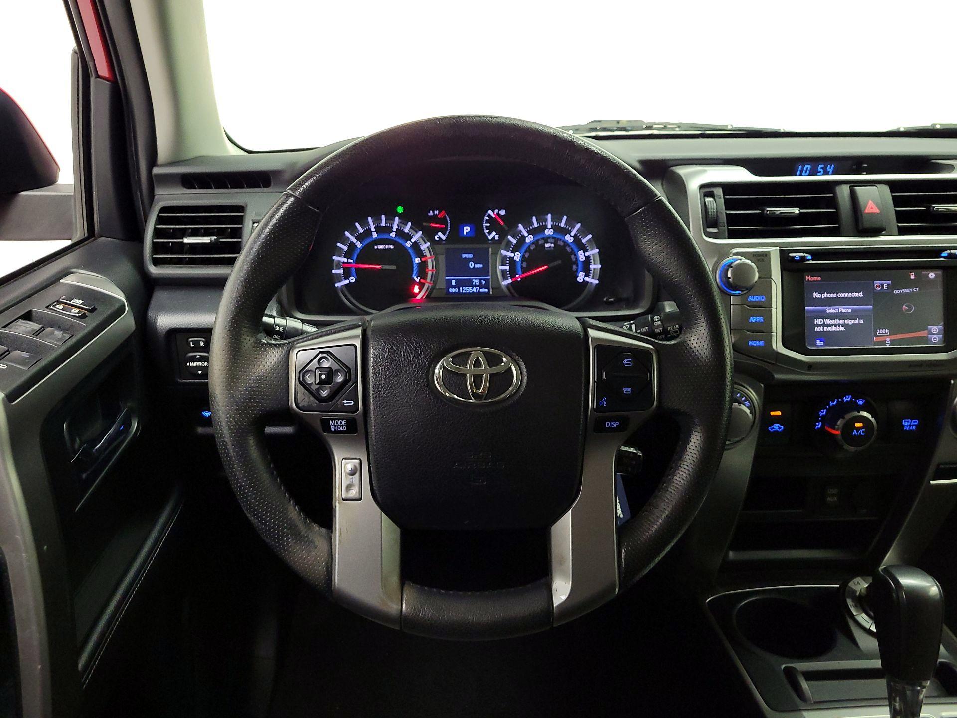 Thumbnail: 2019 Toyota 4Runner - 10