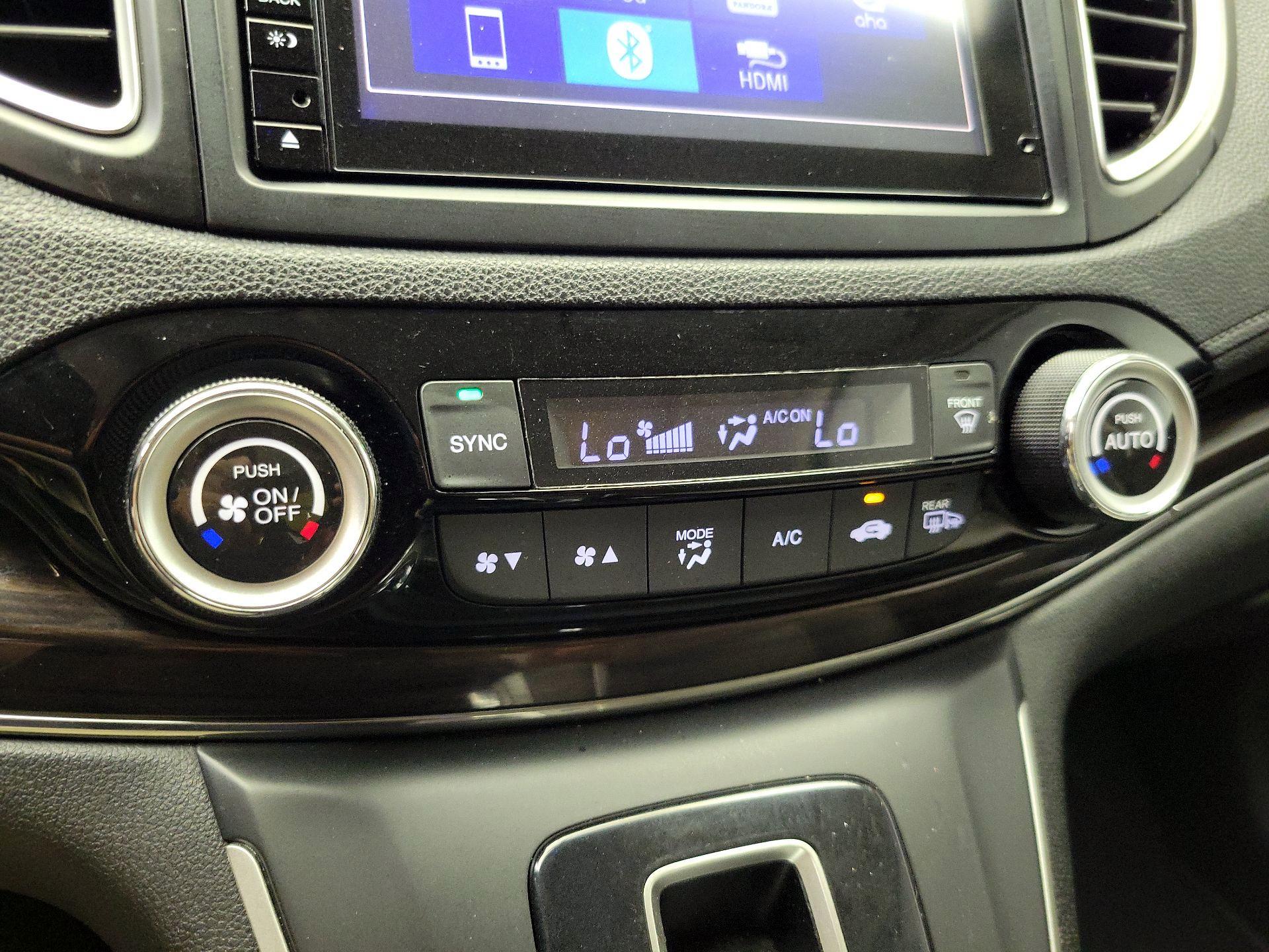 Thumbnail: 2015 Honda CR-V - 16