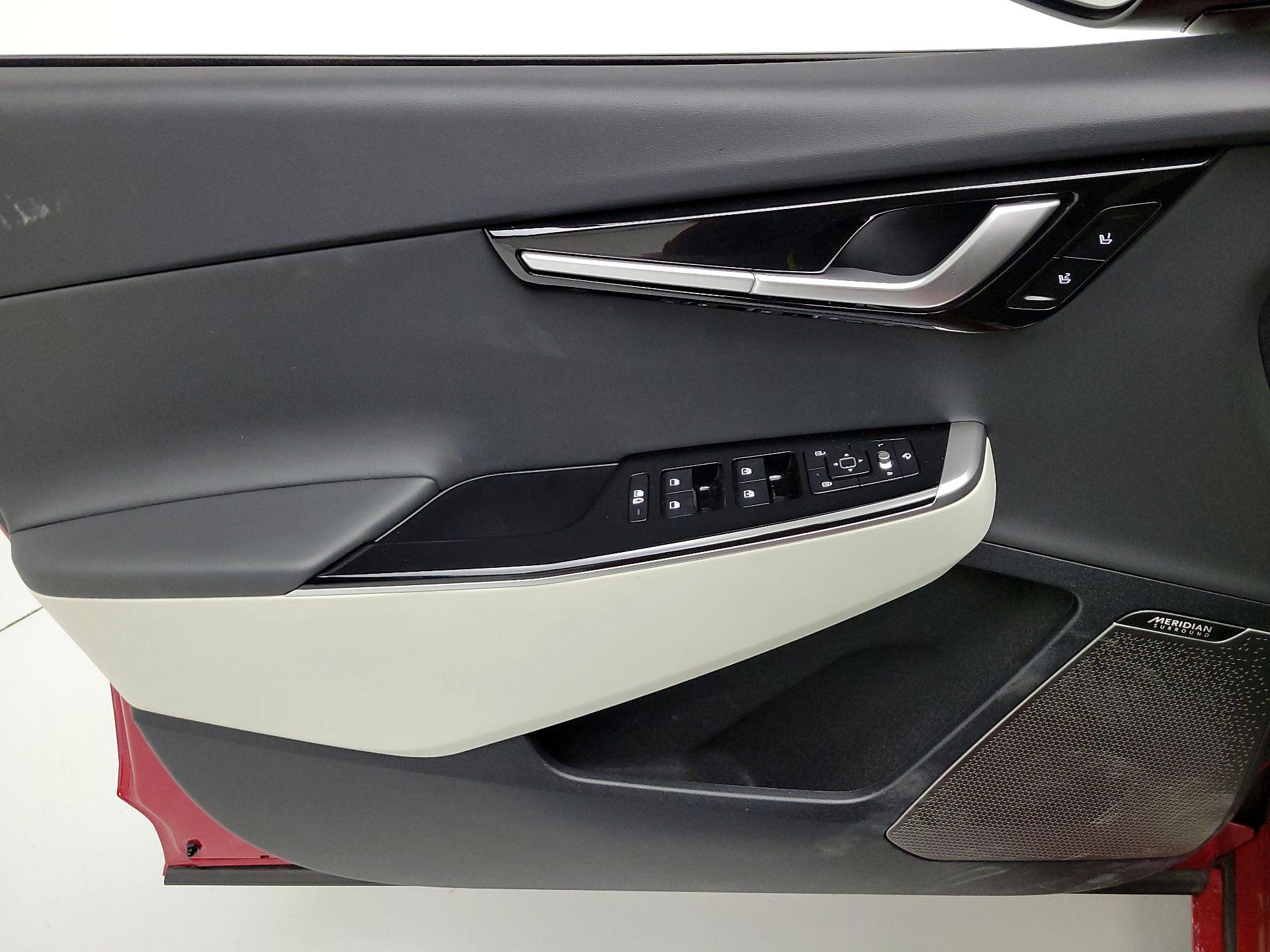 Thumbnail: 2023 Kia EV6 - 12