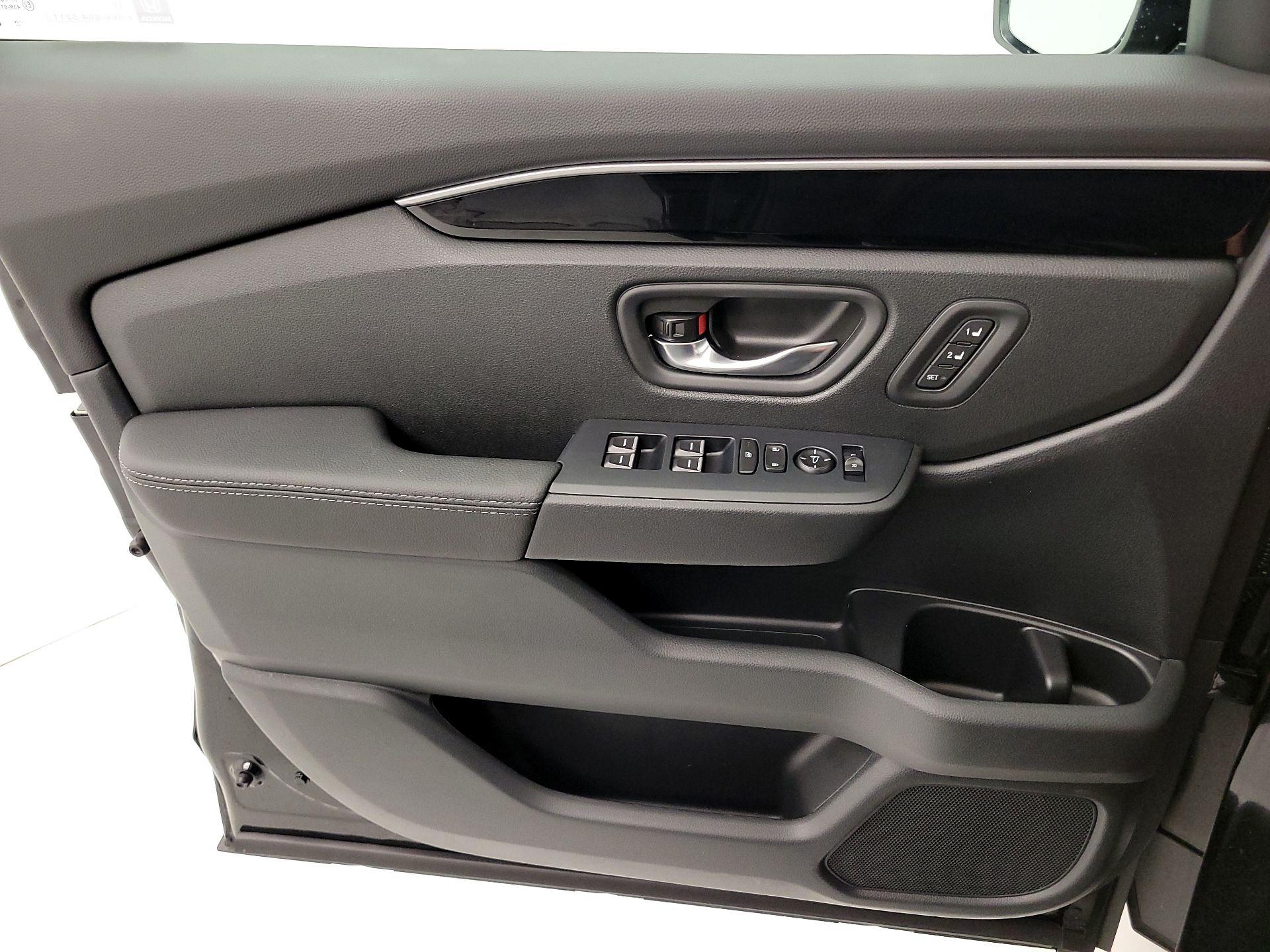 Thumbnail: 2026 Honda Passport - 12