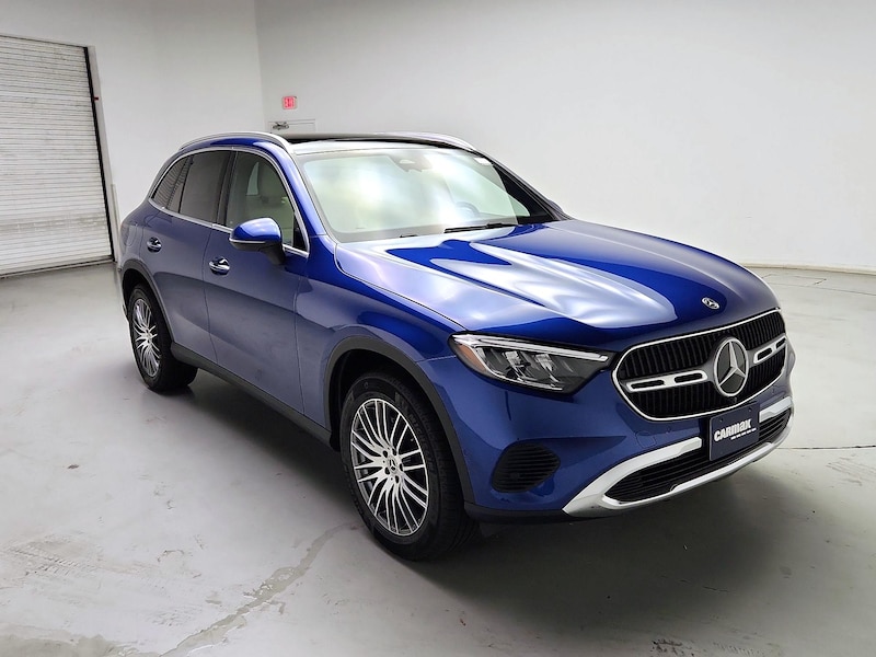 2026 Mercedes-Benz GLC300