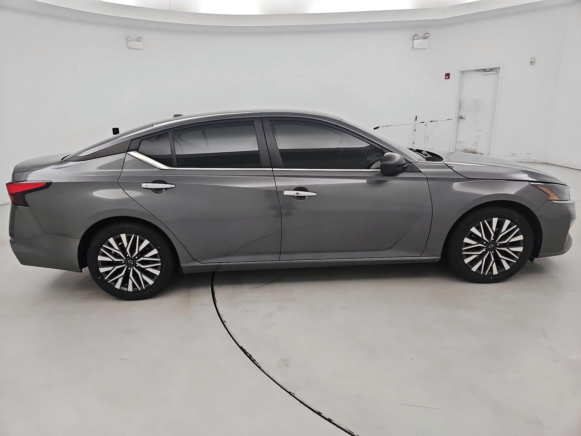 Thumbnail: 2024 Nissan Altima - 4