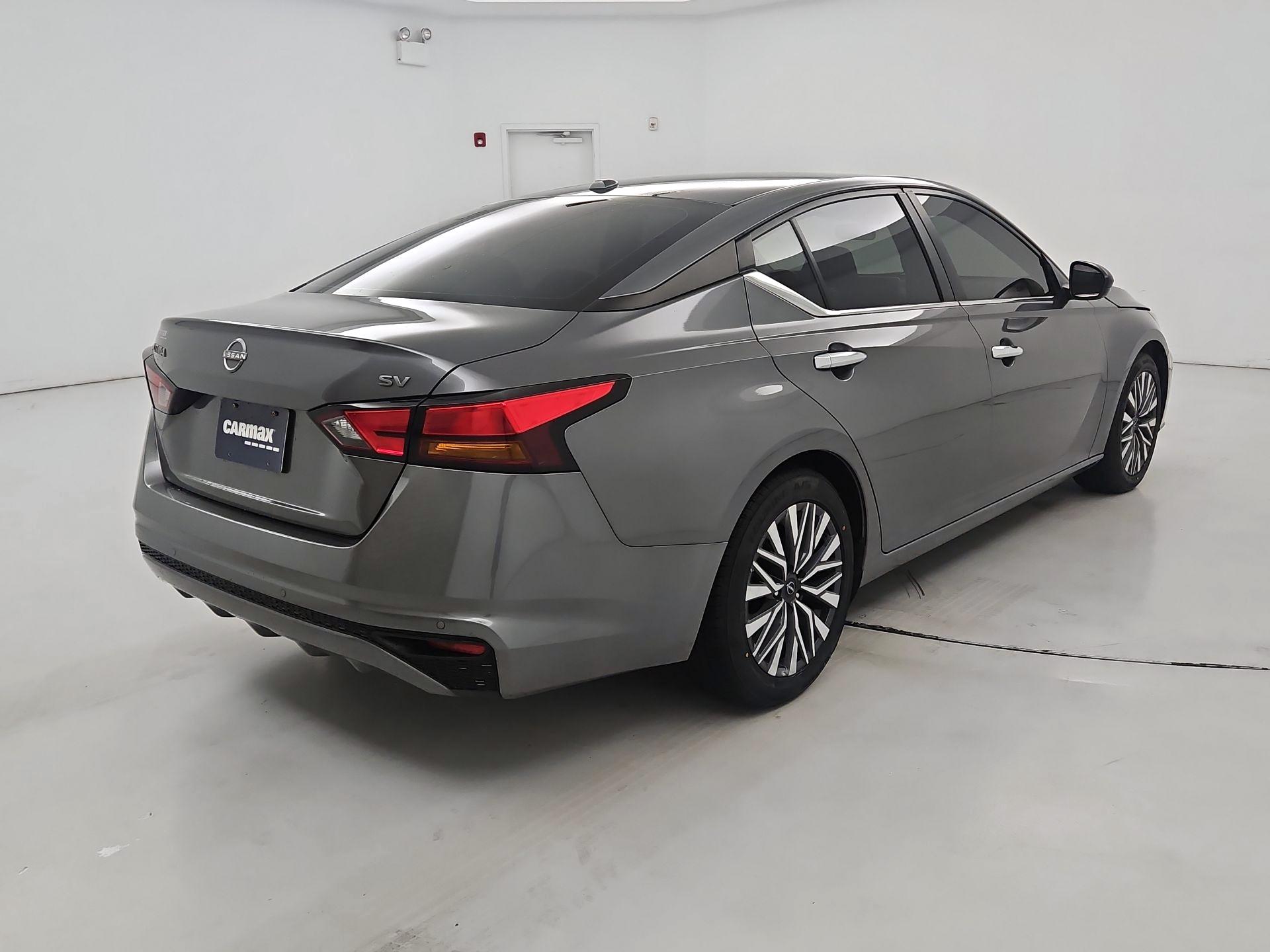 Thumbnail: 2024 Nissan Altima - 5