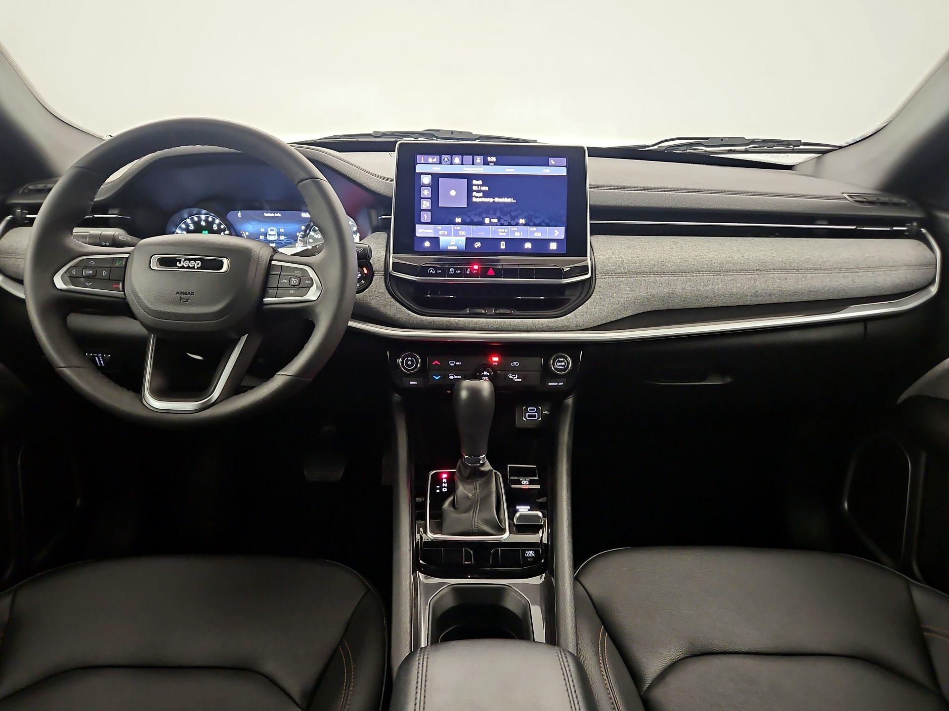 Thumbnail: 2024 Jeep Compass - 8