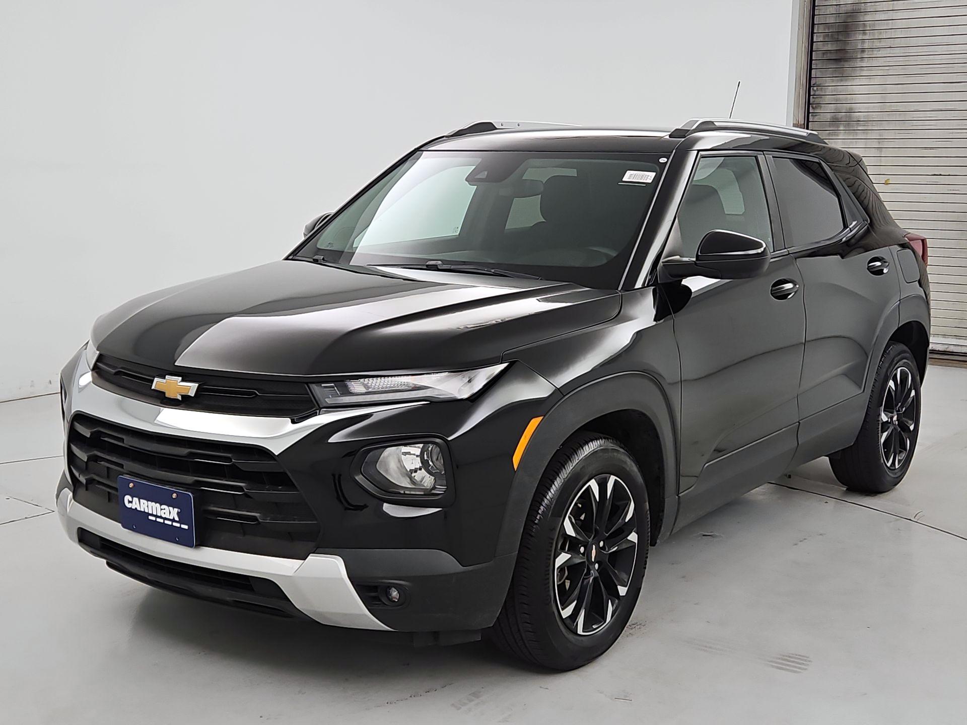 Thumbnail: 2023 Chevrolet TrailBlazer - 3