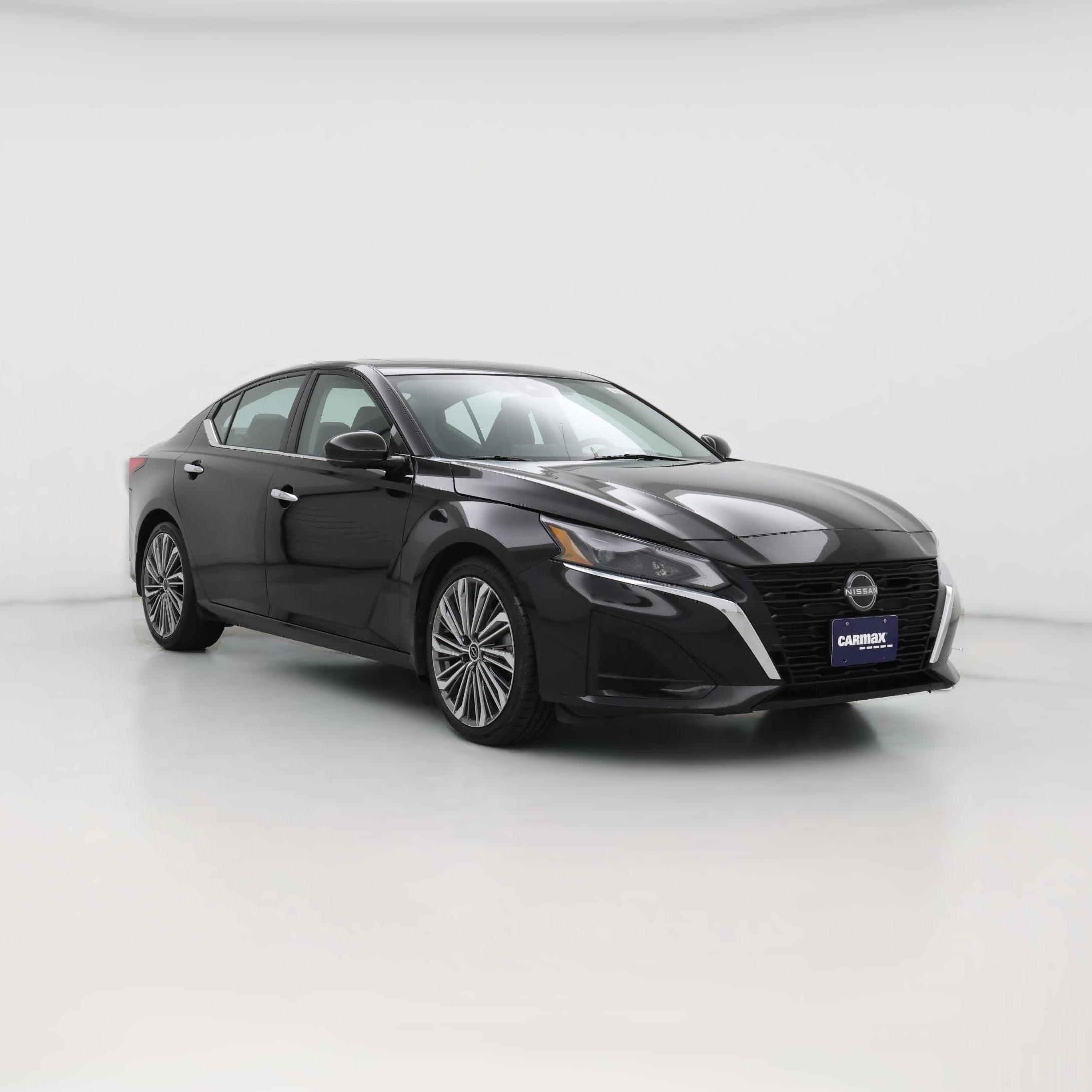 Thumbnail: 2023 Nissan Altima - 1