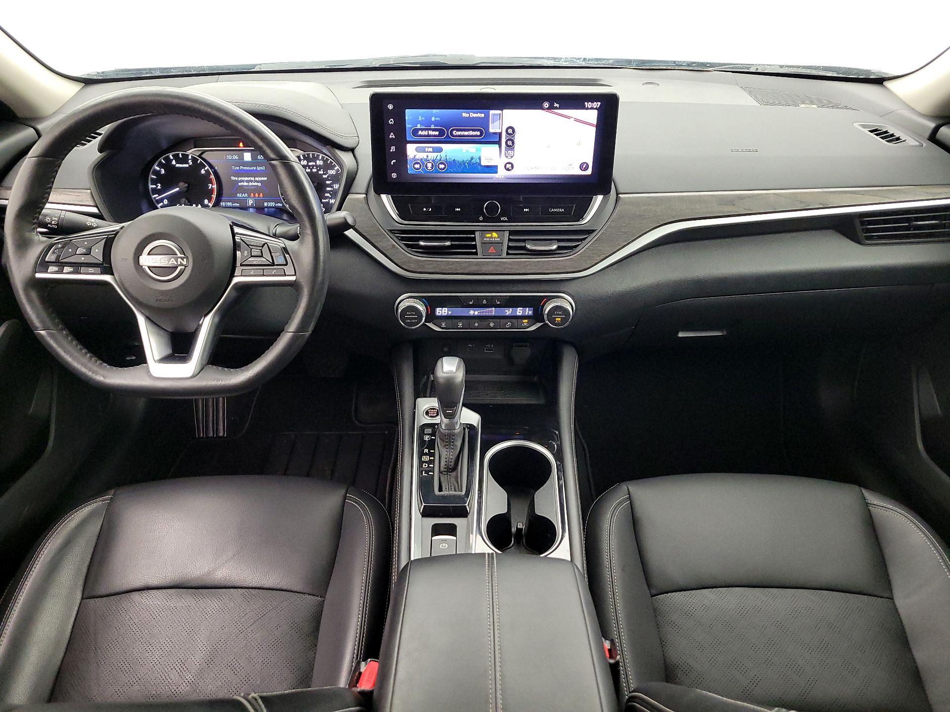 Thumbnail: 2023 Nissan Altima - 9