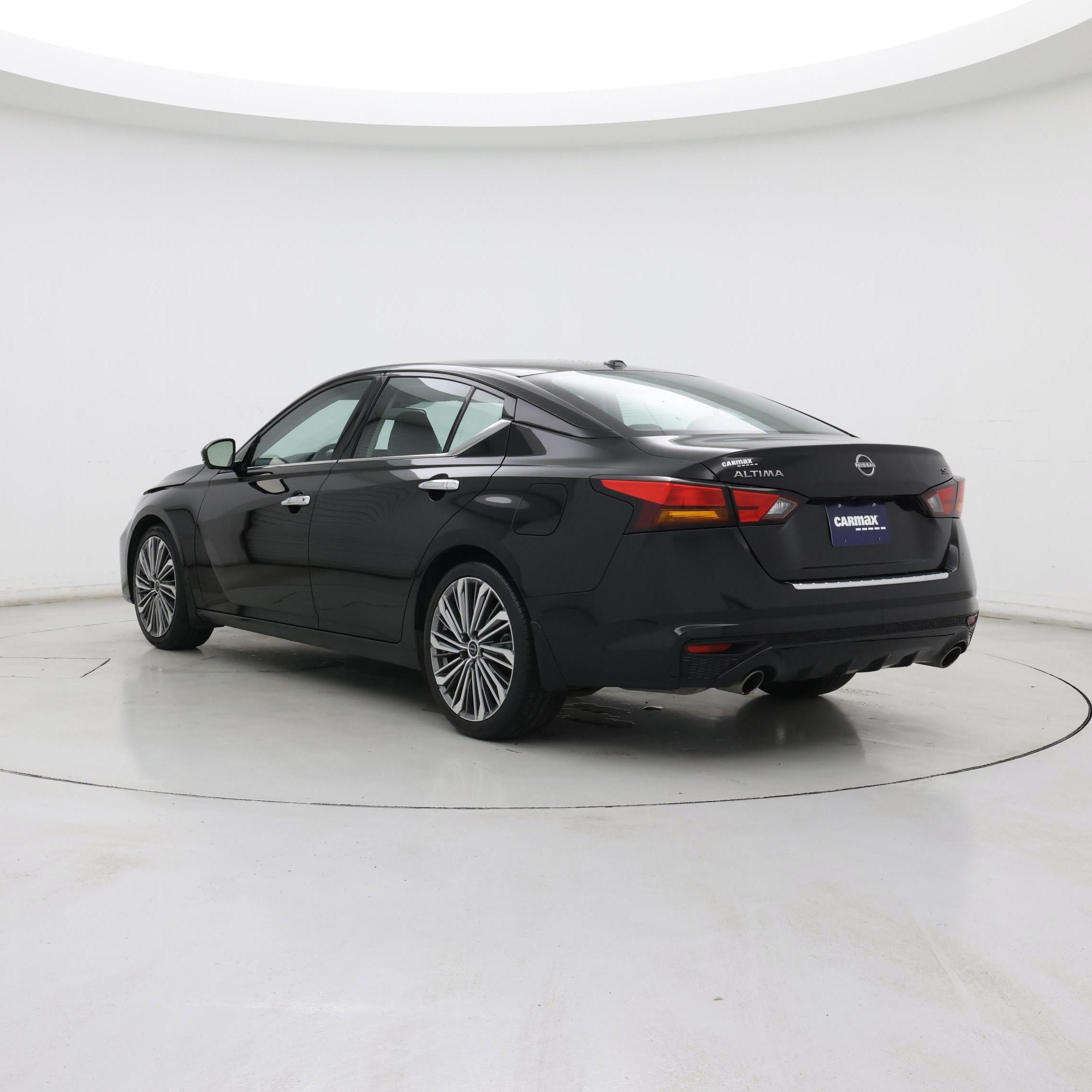 Thumbnail: 2023 Nissan Altima - 2