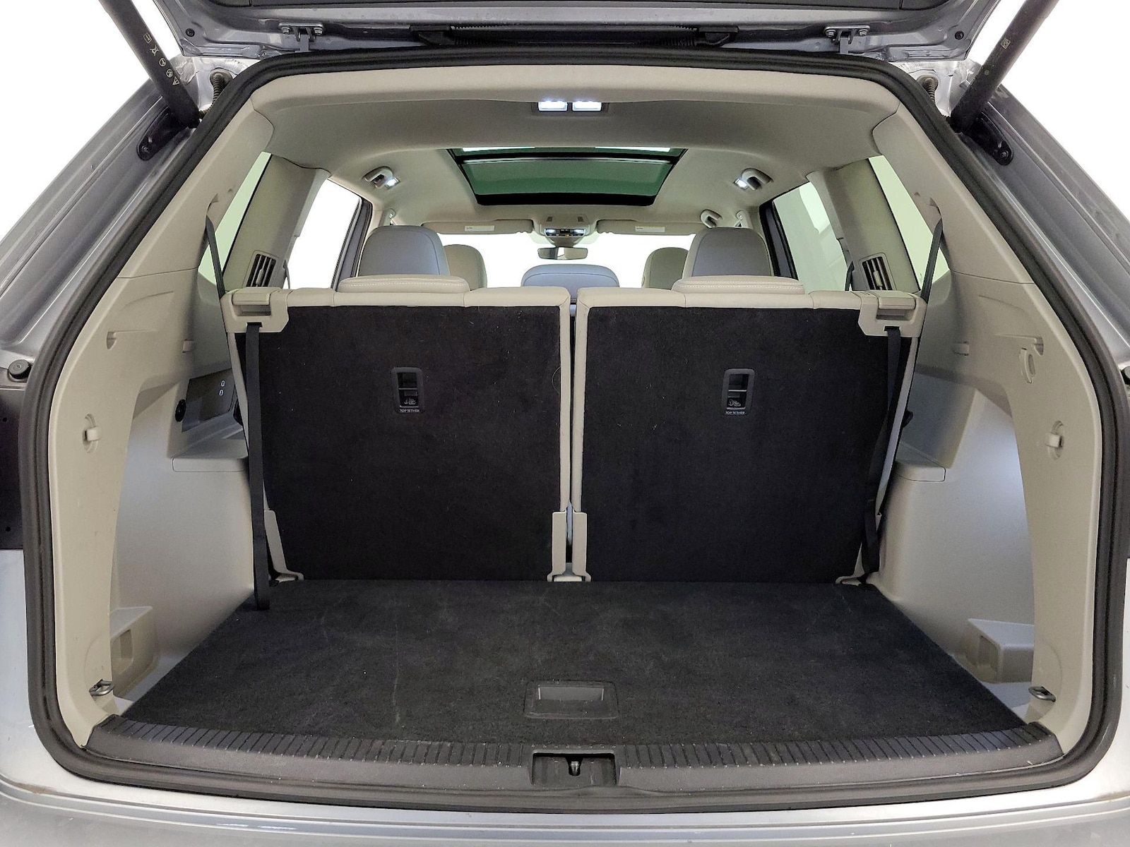 2025 Volkswagen Atlas SE w/Tech - Photo 24