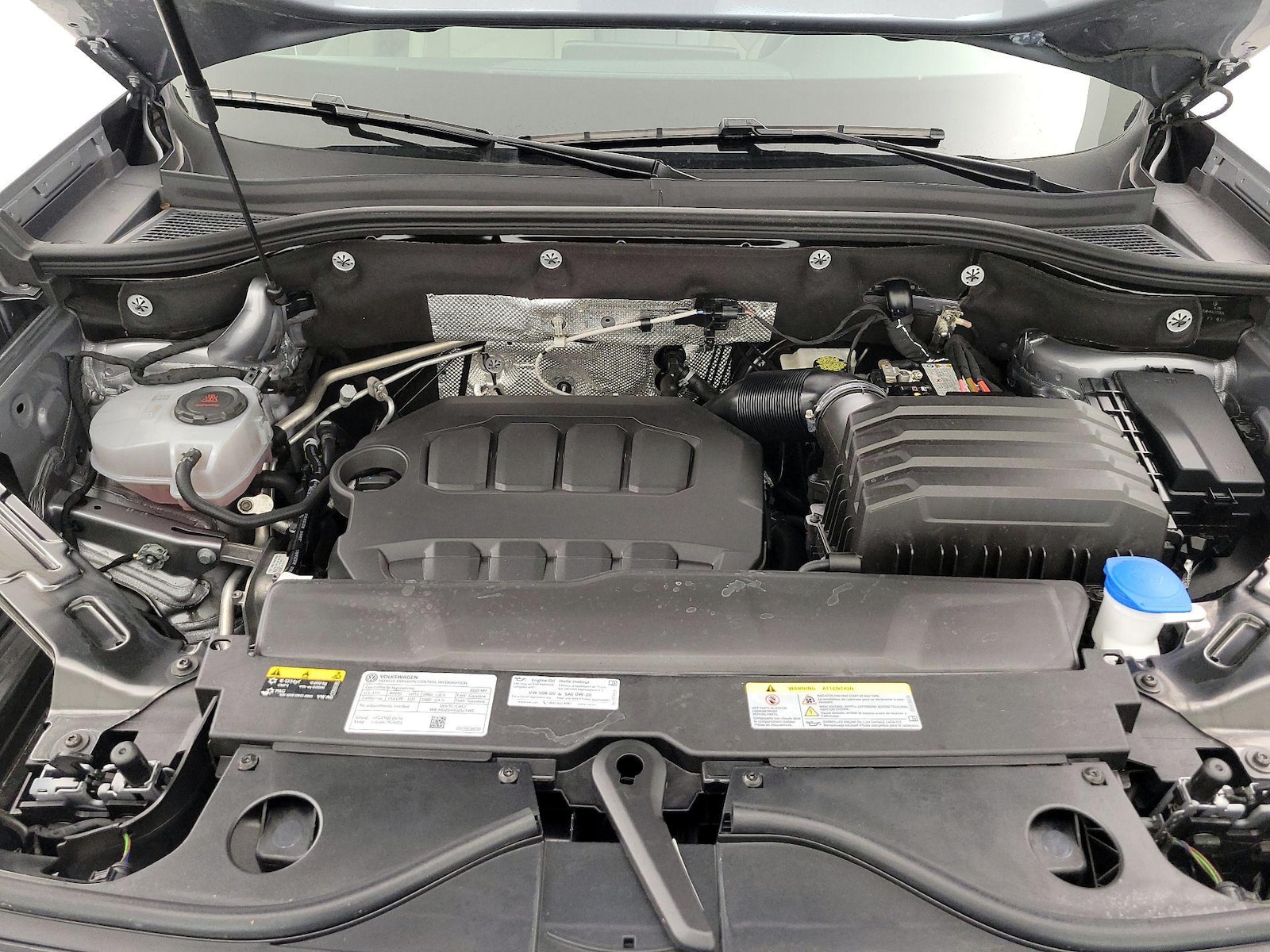 2025 Volkswagen Atlas SE w/Tech - Photo 26
