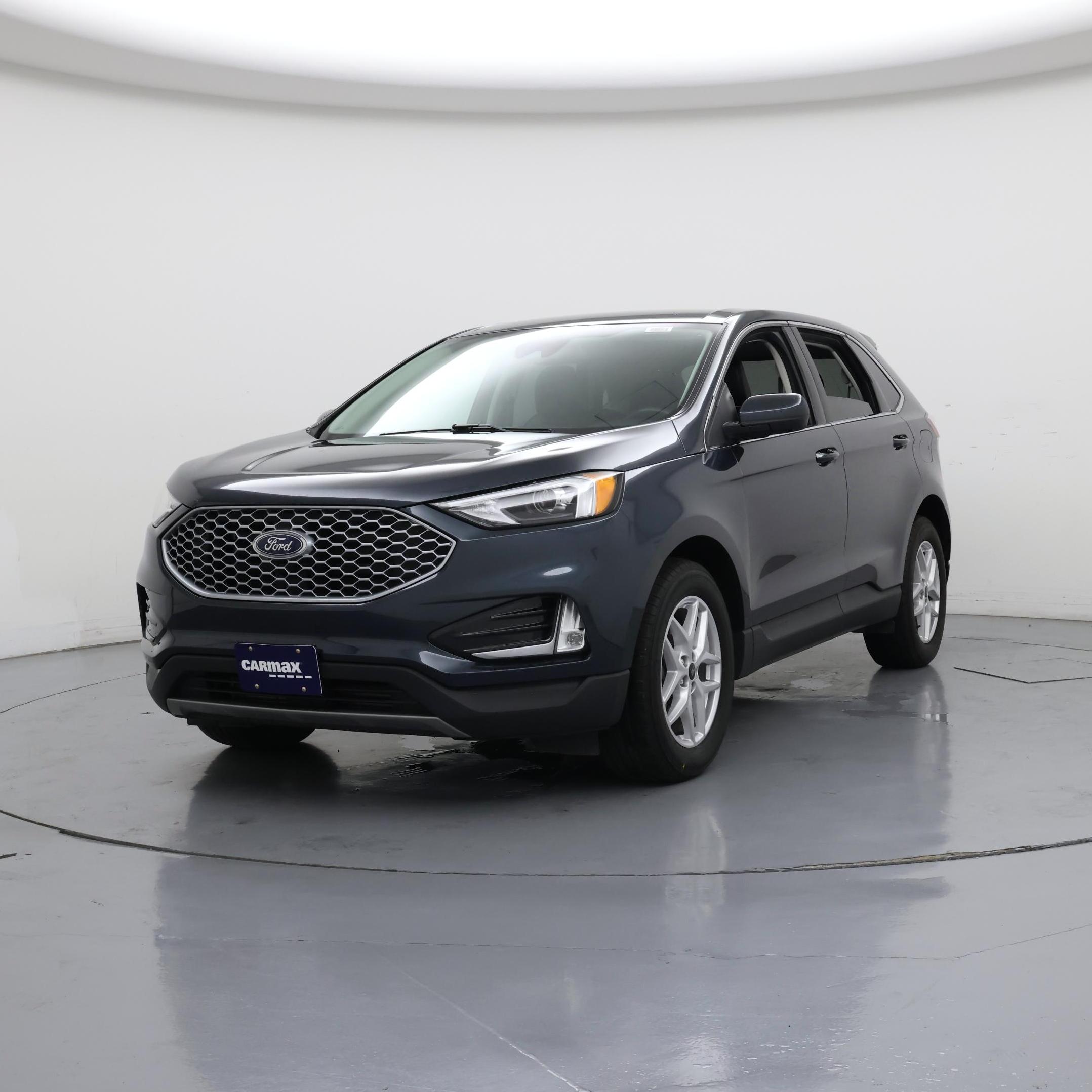 Thumbnail: 2023 Ford Edge - 4