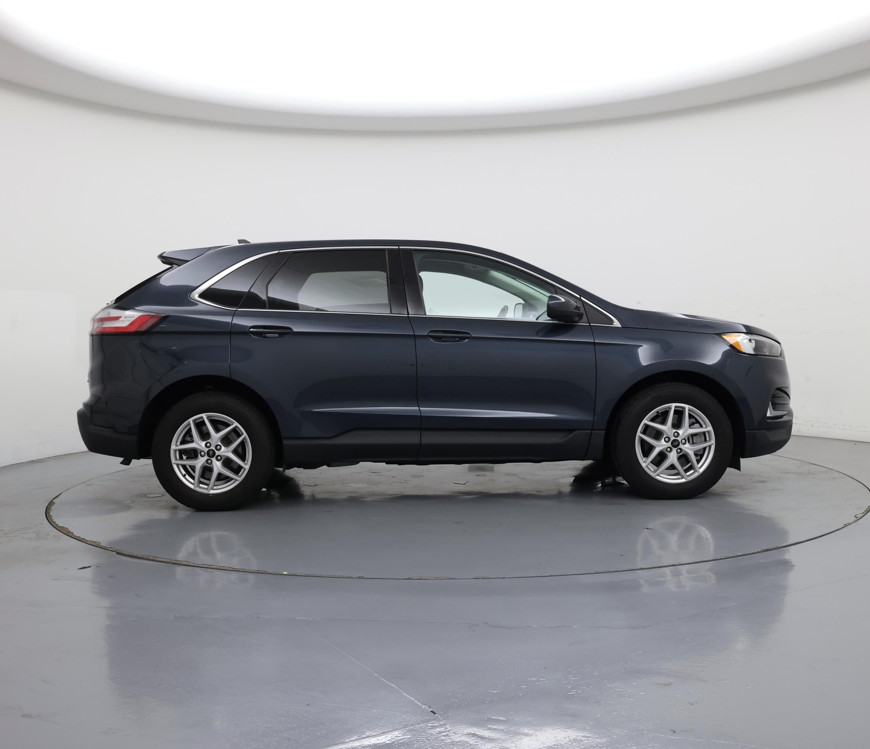 Thumbnail: 2023 Ford Edge - 7