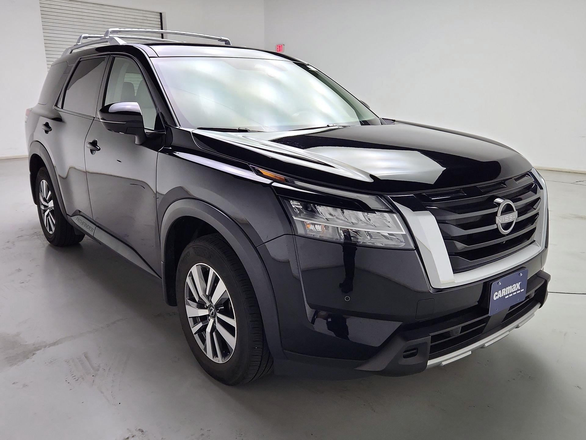 Thumbnail: 2024 Nissan Pathfinder - 1