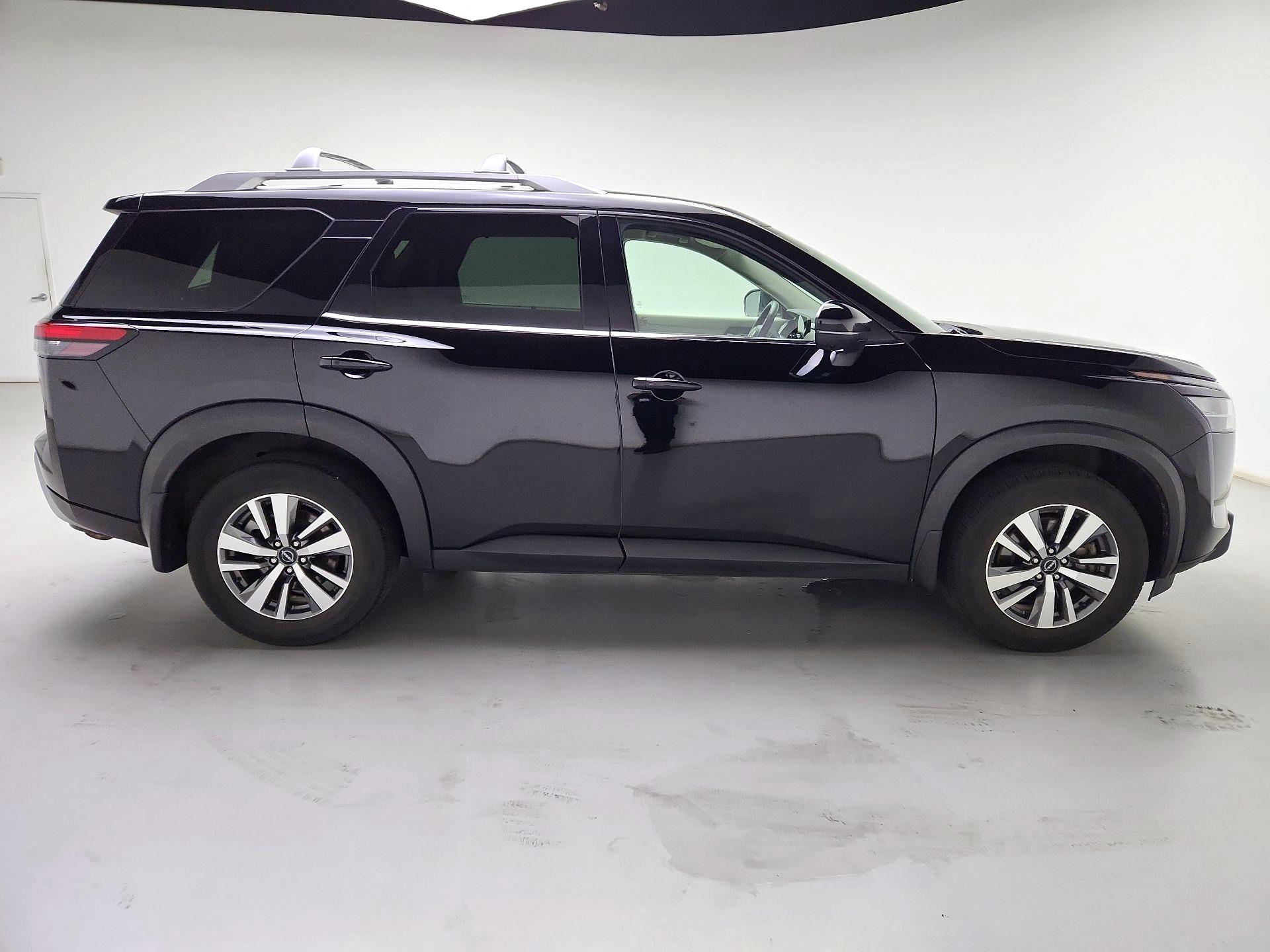 Thumbnail: 2024 Nissan Pathfinder - 4