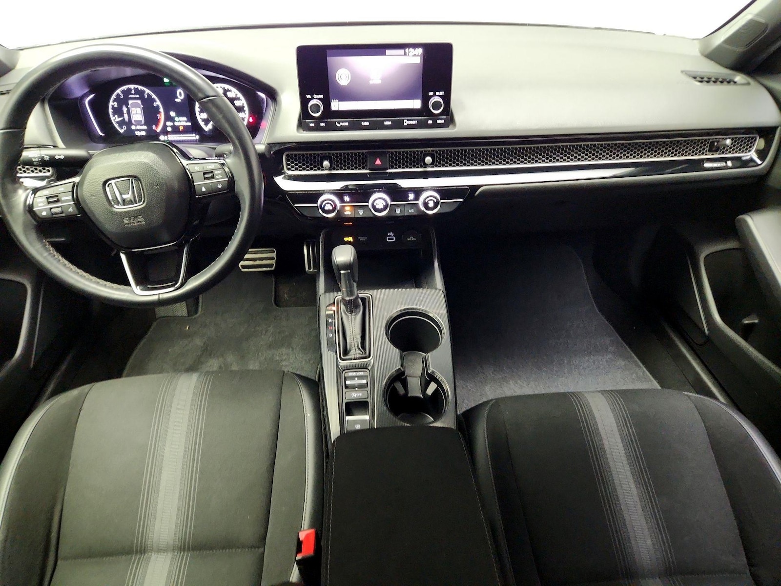 Photo 8