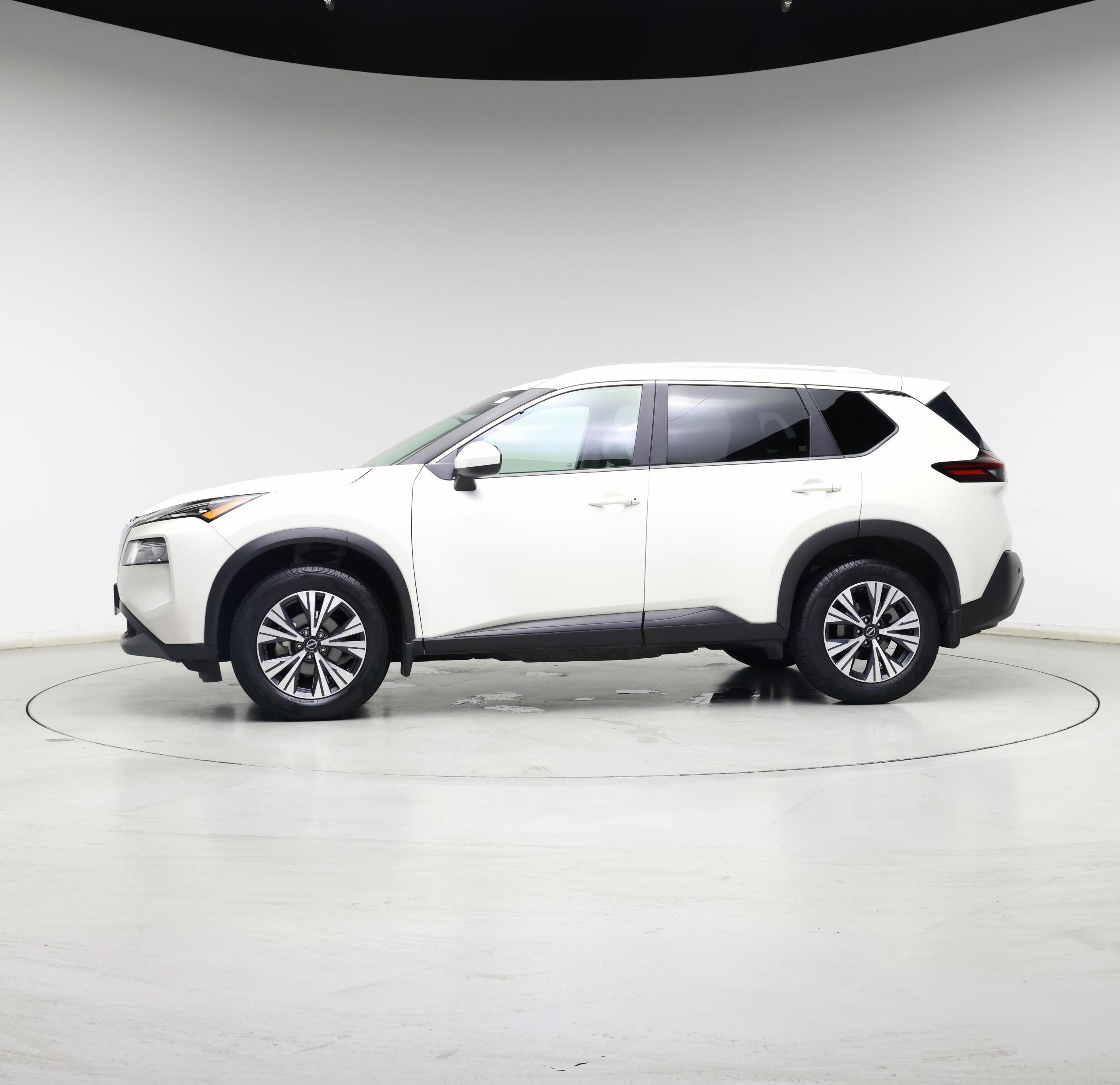 Thumbnail: 2023 Nissan Rogue - 3