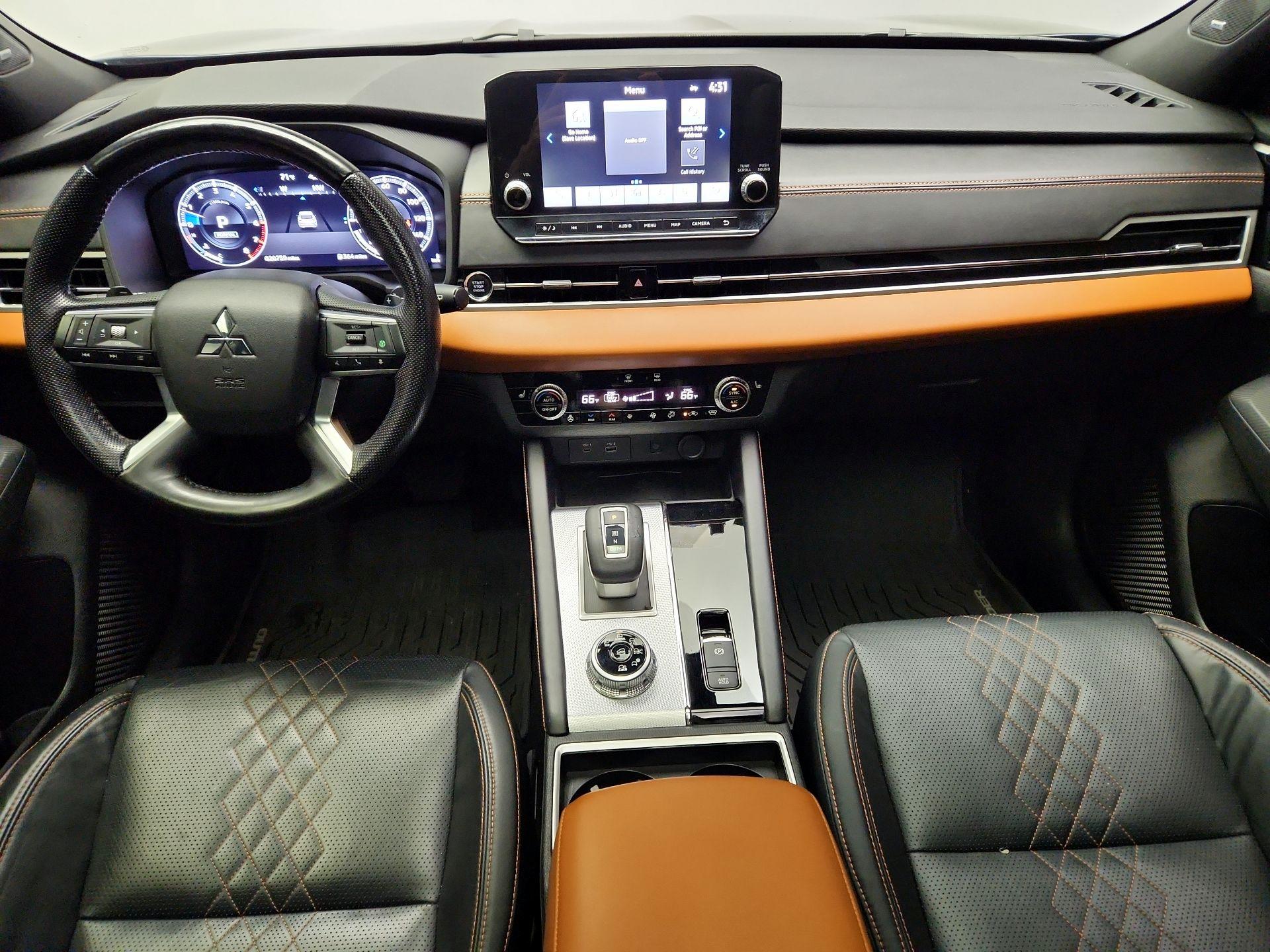 Thumbnail: 2022 Mitsubishi Outlander - 8