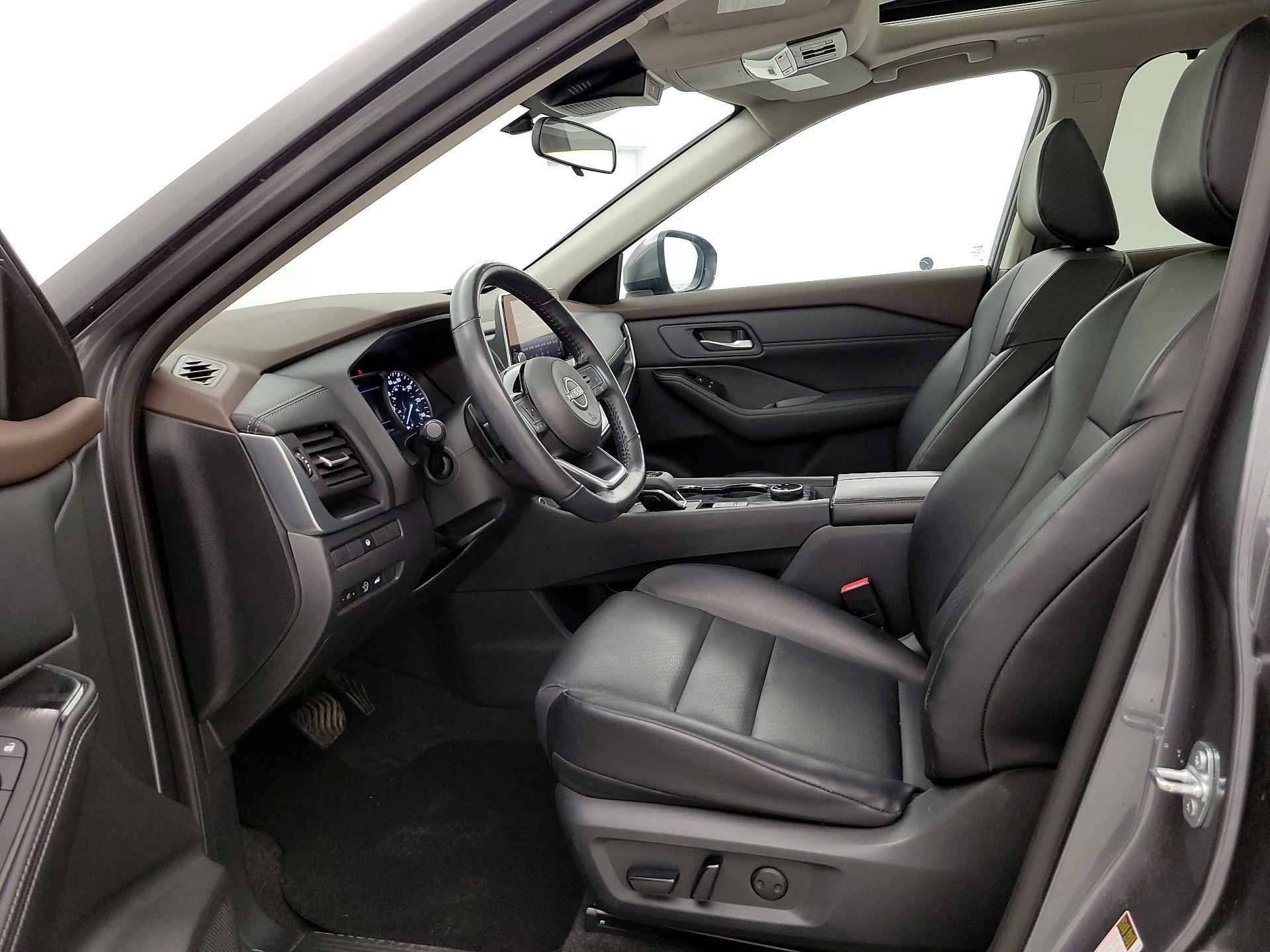 Thumbnail: 2023 Nissan Rogue - 11