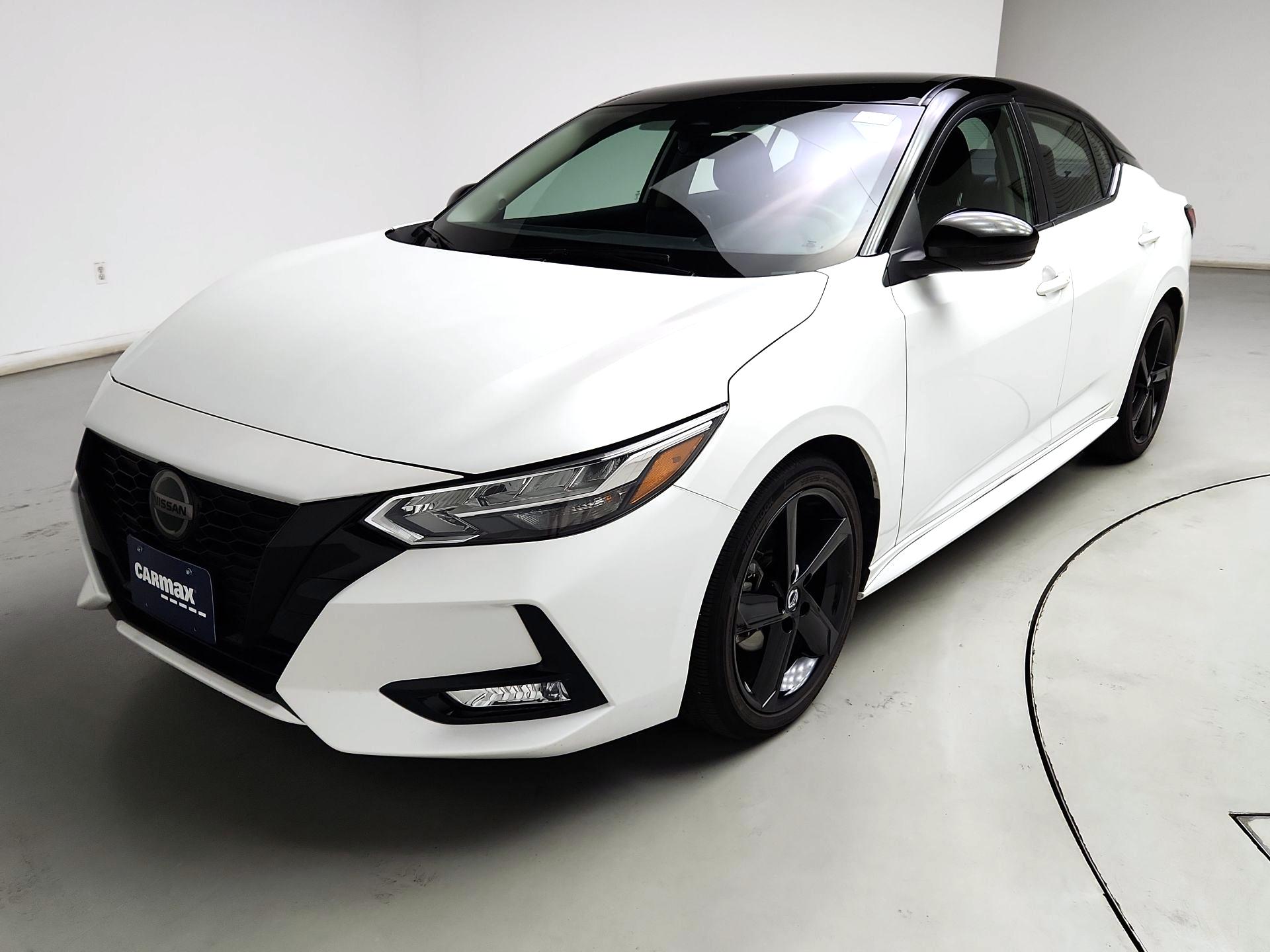 Thumbnail: 2023 Nissan Sentra - 3