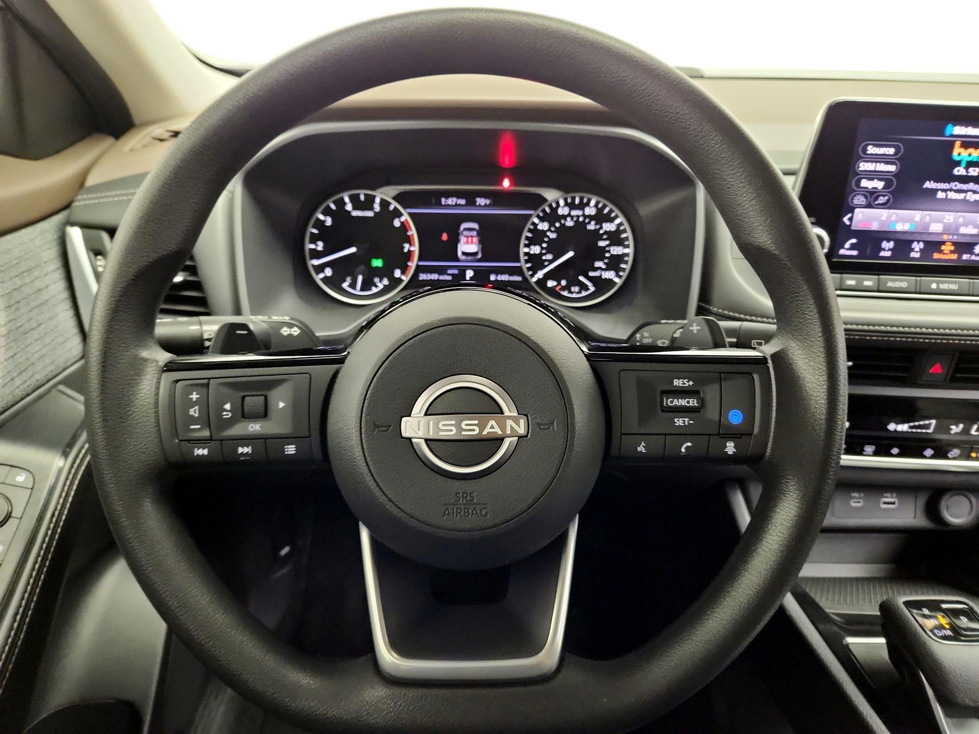 Thumbnail: 2023 Nissan Rogue - 10