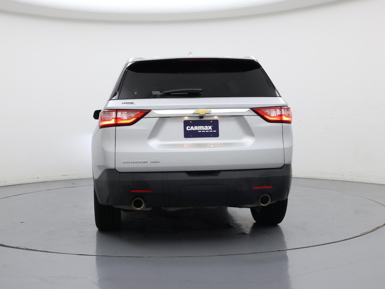 2021 Chevrolet Traverse LS - Photo 7