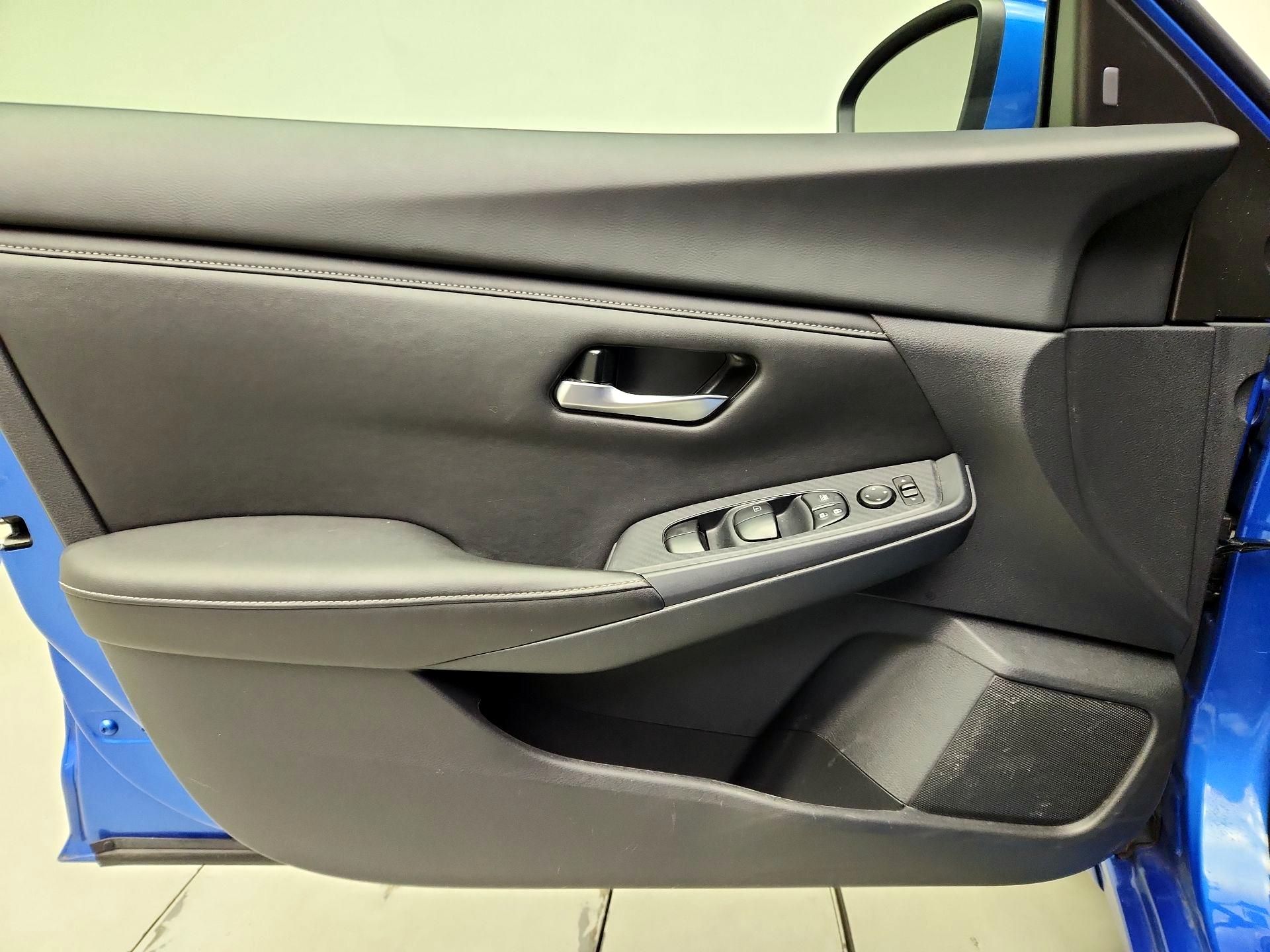 Thumbnail: 2024 Nissan Sentra - 10