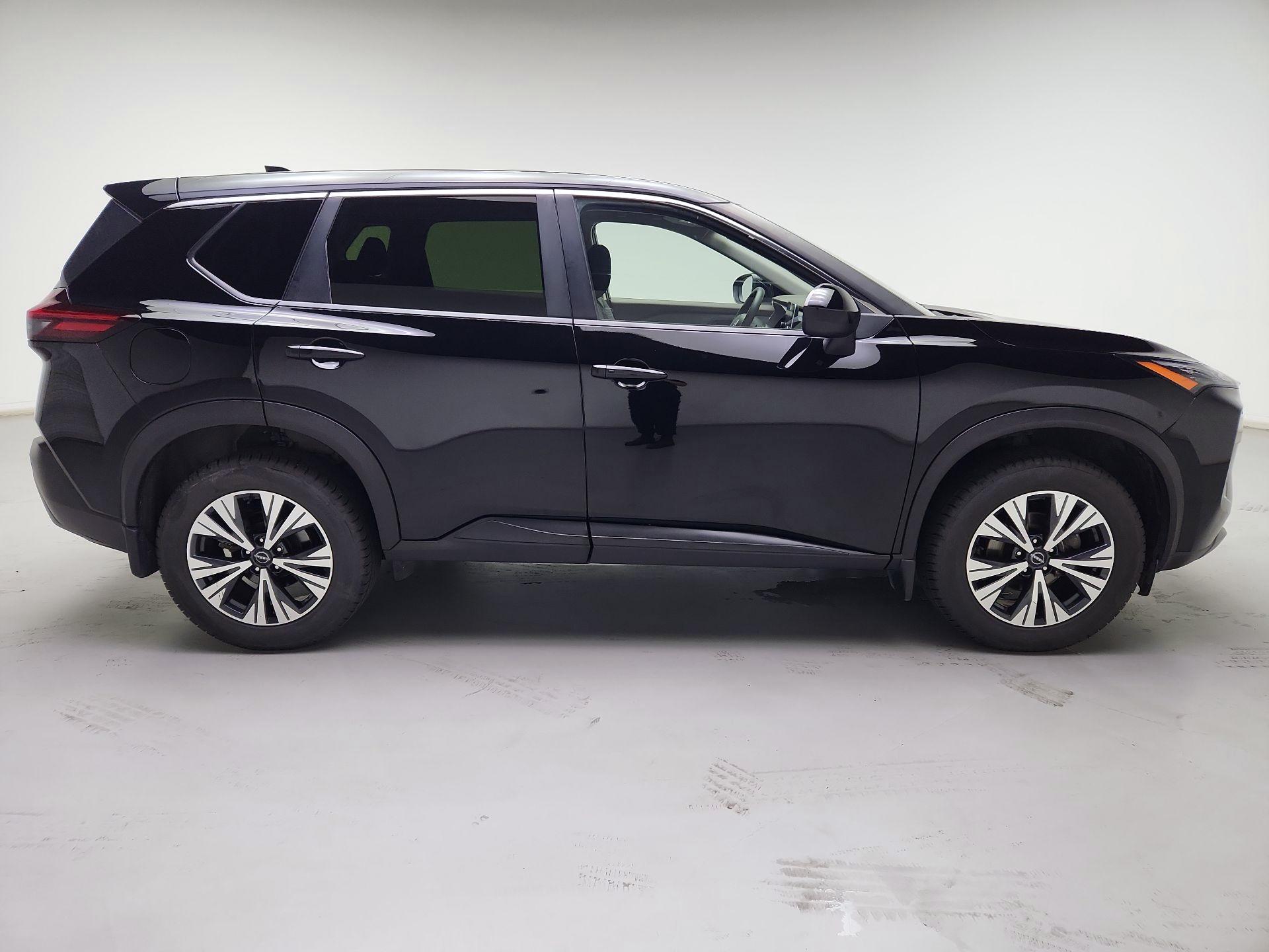 Thumbnail: 2023 Nissan Rogue - 4