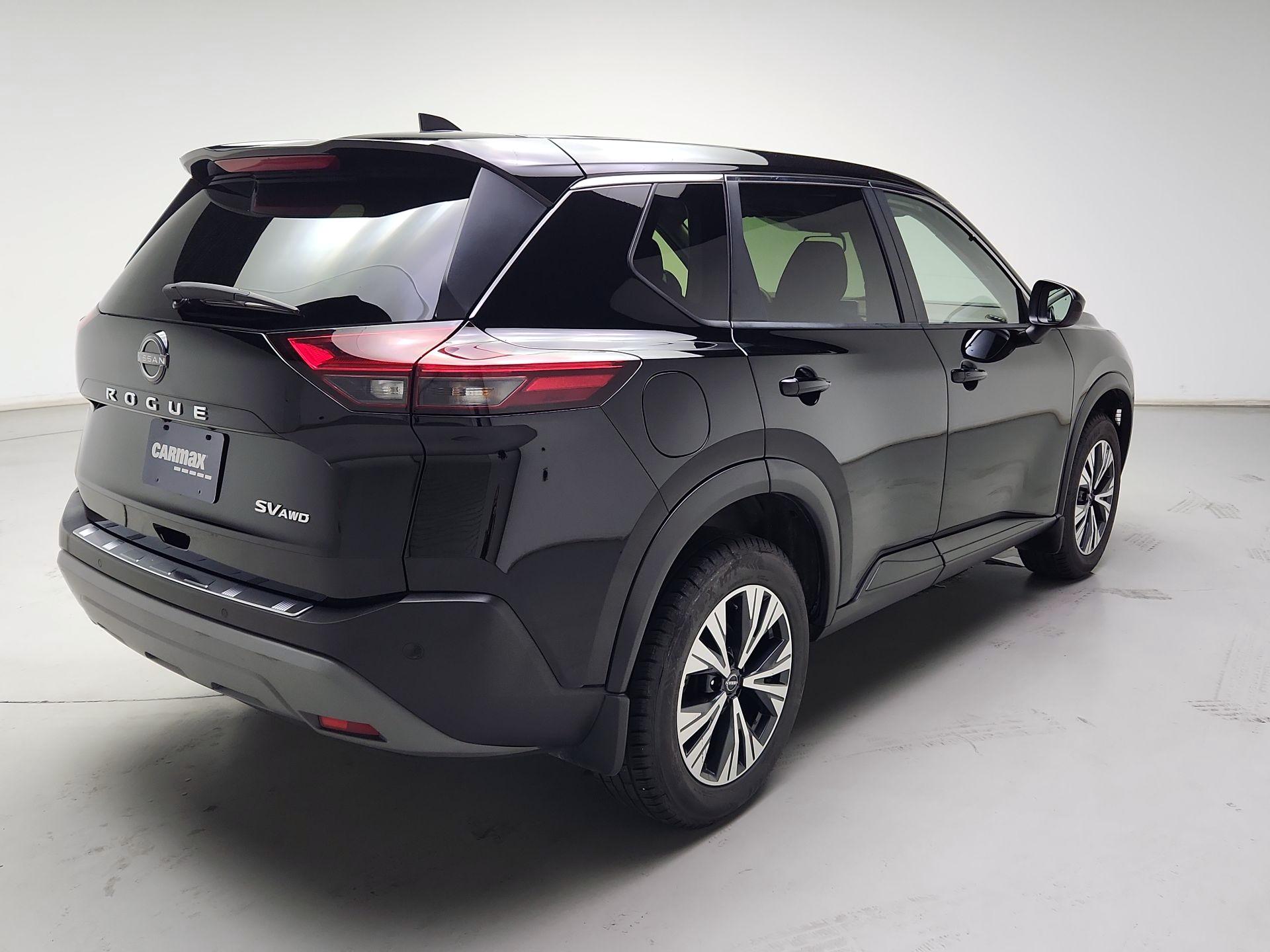 Thumbnail: 2023 Nissan Rogue - 5