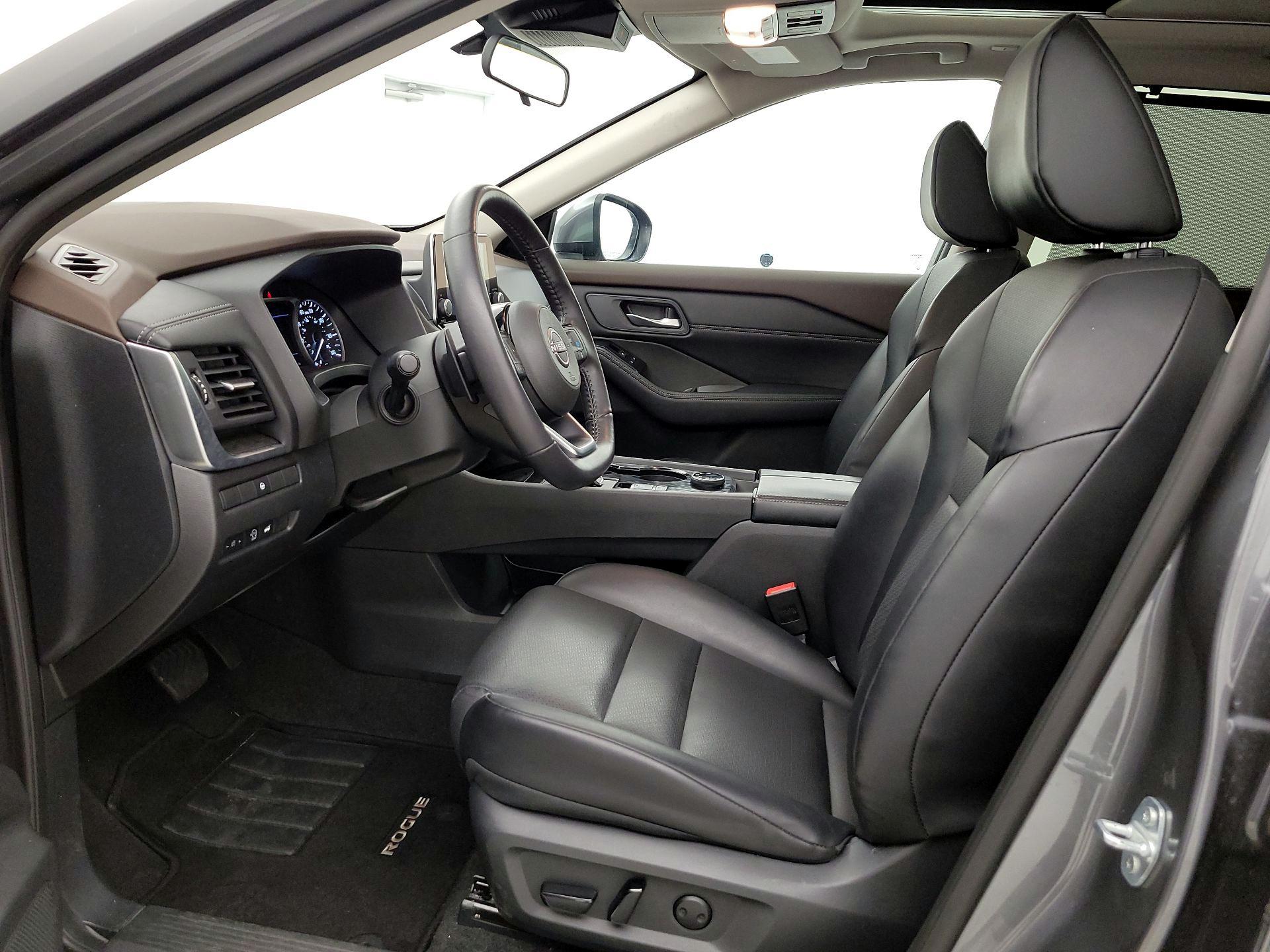 Thumbnail: 2023 Nissan Rogue - 11
