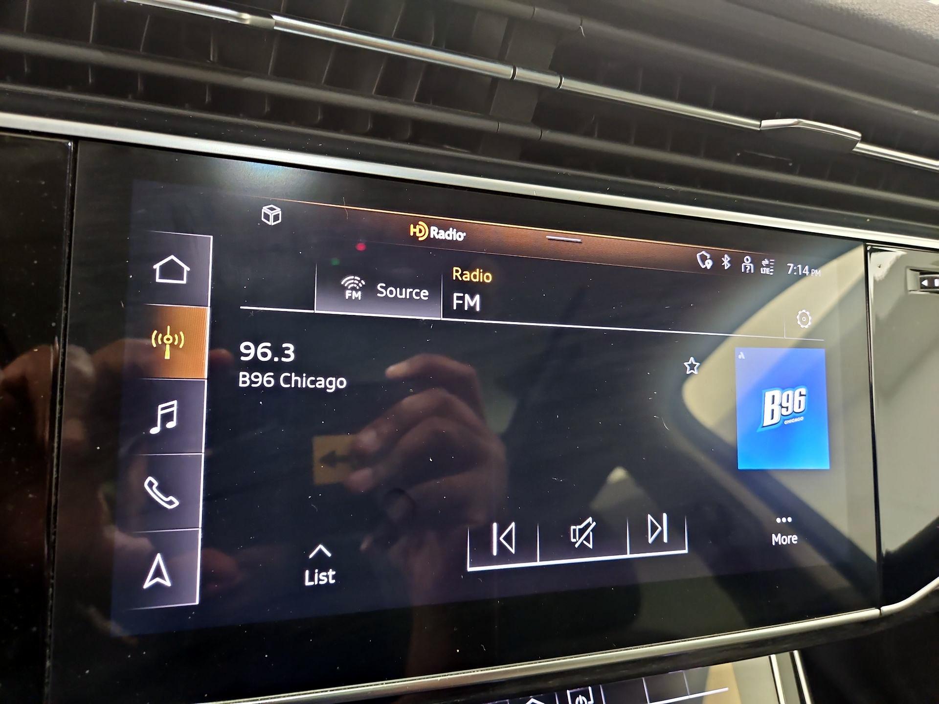 Thumbnail: 2021 Audi Q7 - 14