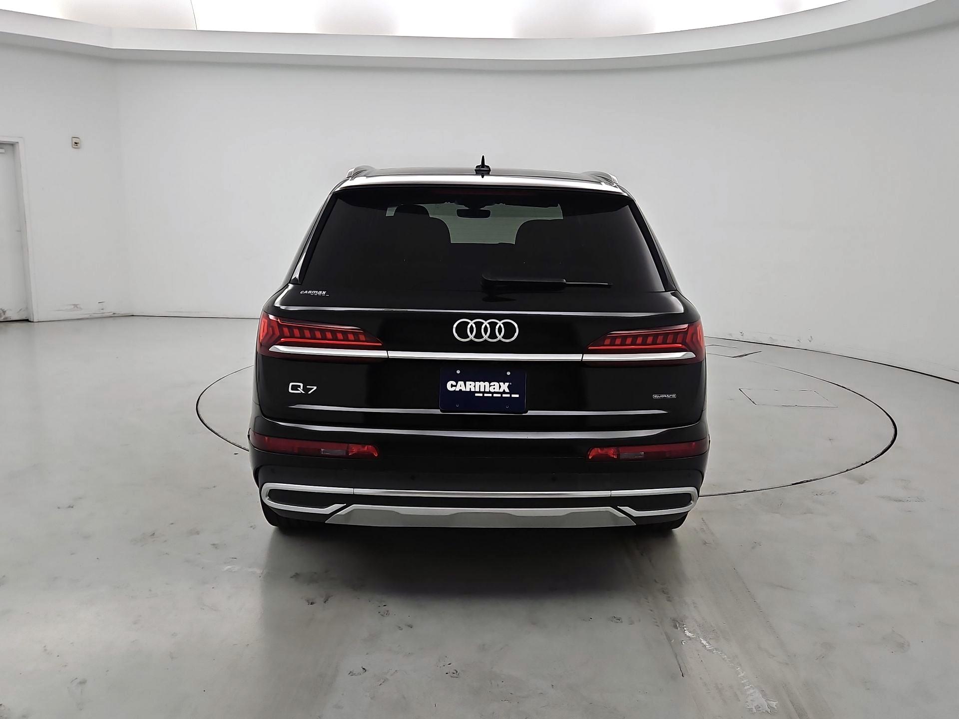 Thumbnail: 2021 Audi Q7 - 6
