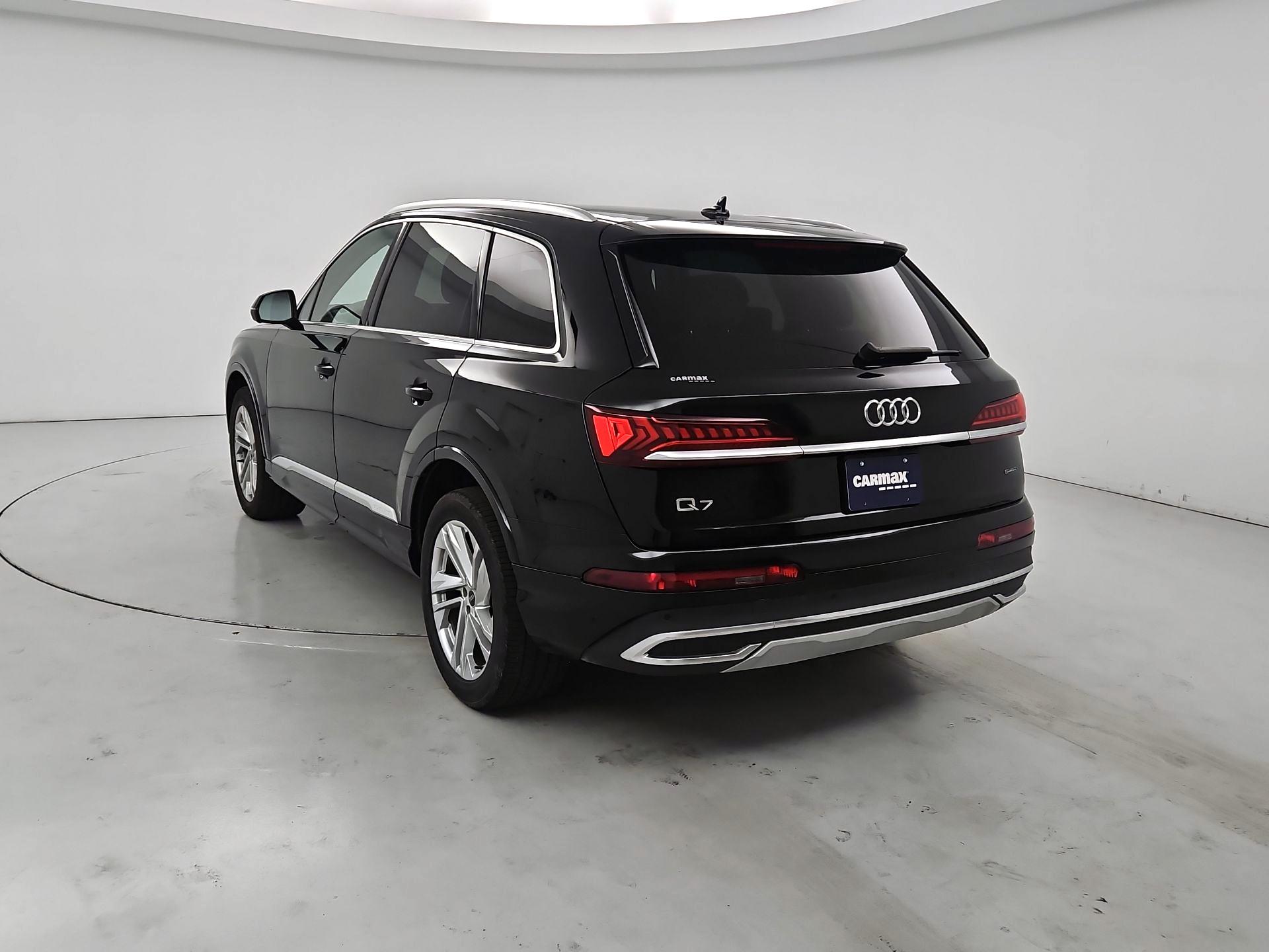 Thumbnail: 2021 Audi Q7 - 7
