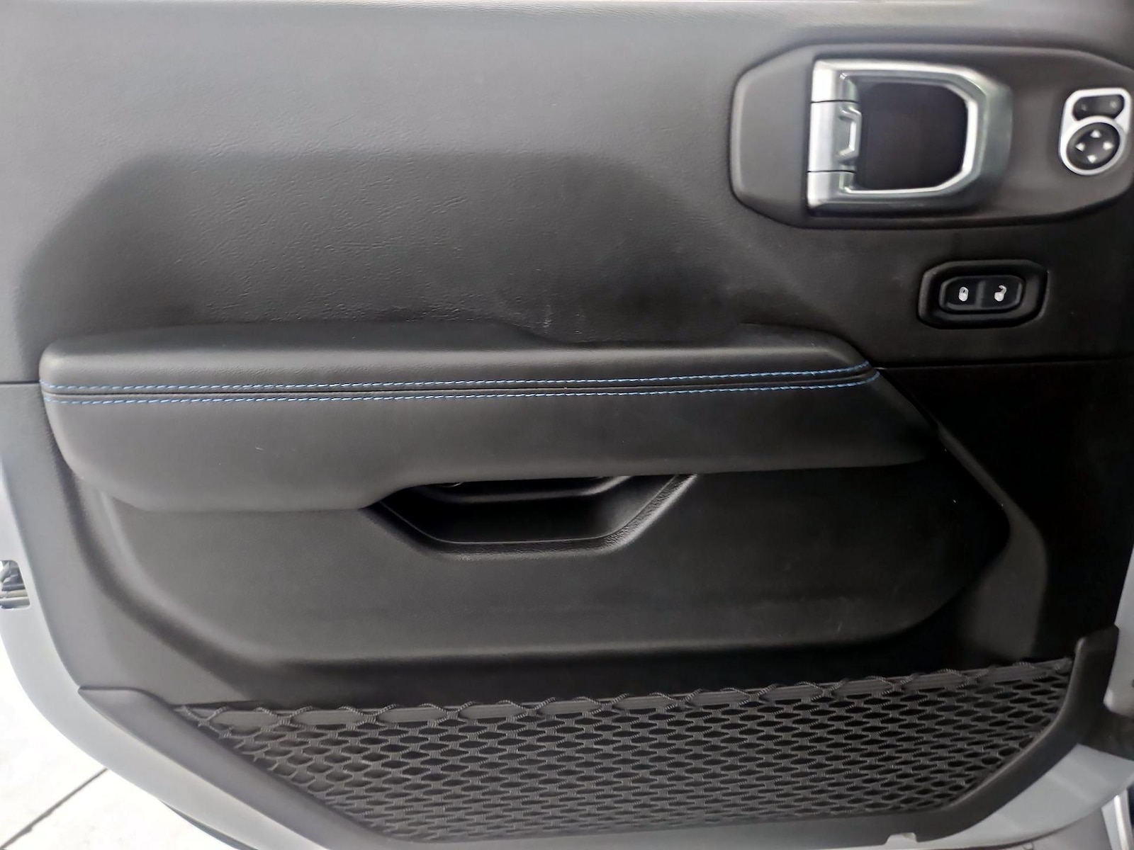 2024 Jeep Wrangler 4xe High Altitude 4XE - Photo 13