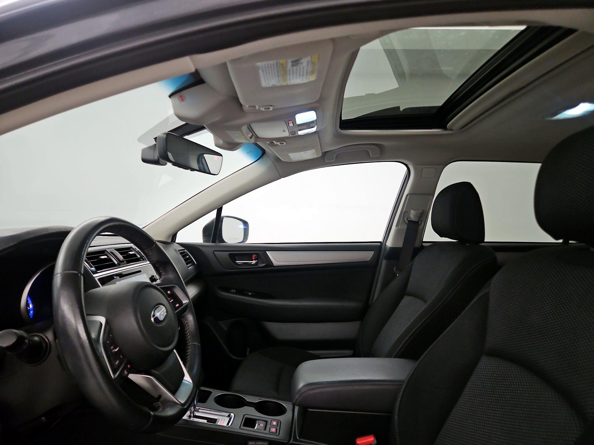 Thumbnail: 2018 Subaru Outback - 18
