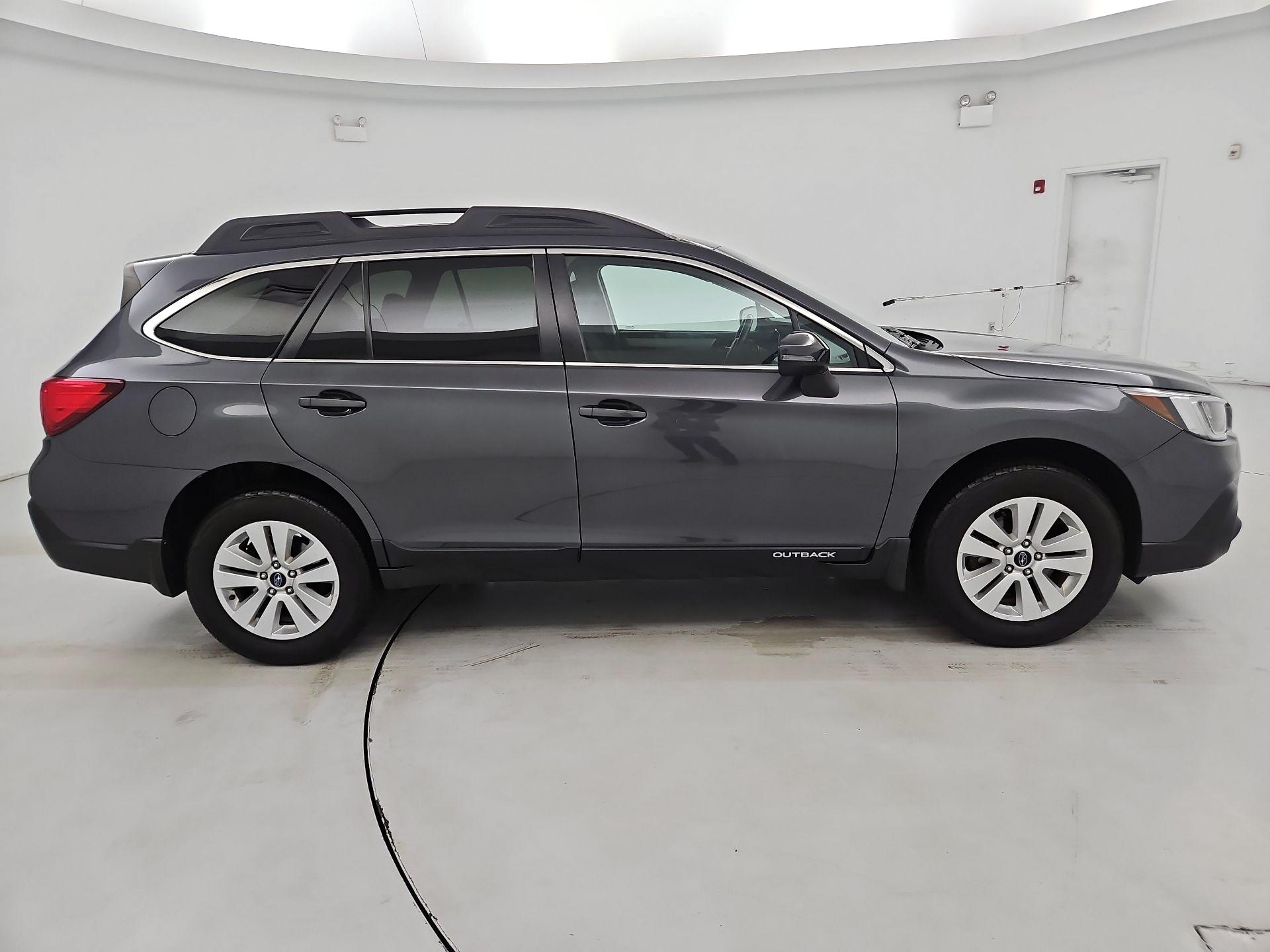 Thumbnail: 2018 Subaru Outback - 4