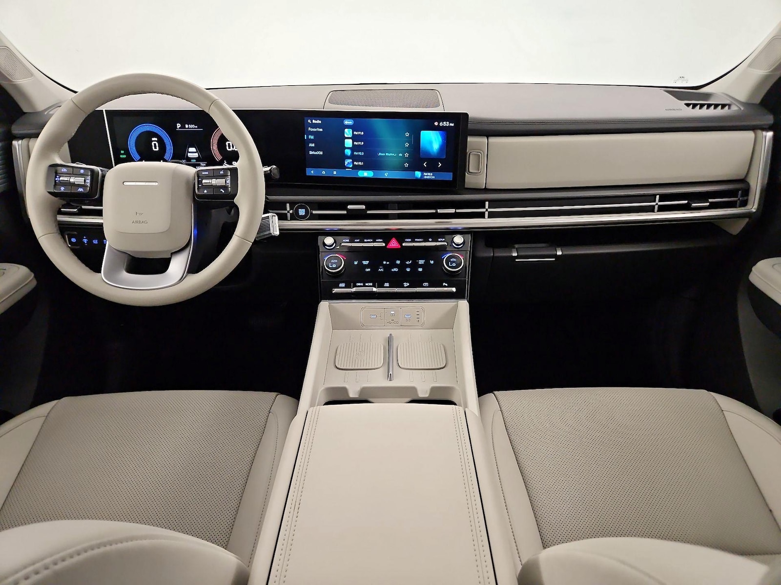 2025 Hyundai Santa Fe SEL - Photo 8