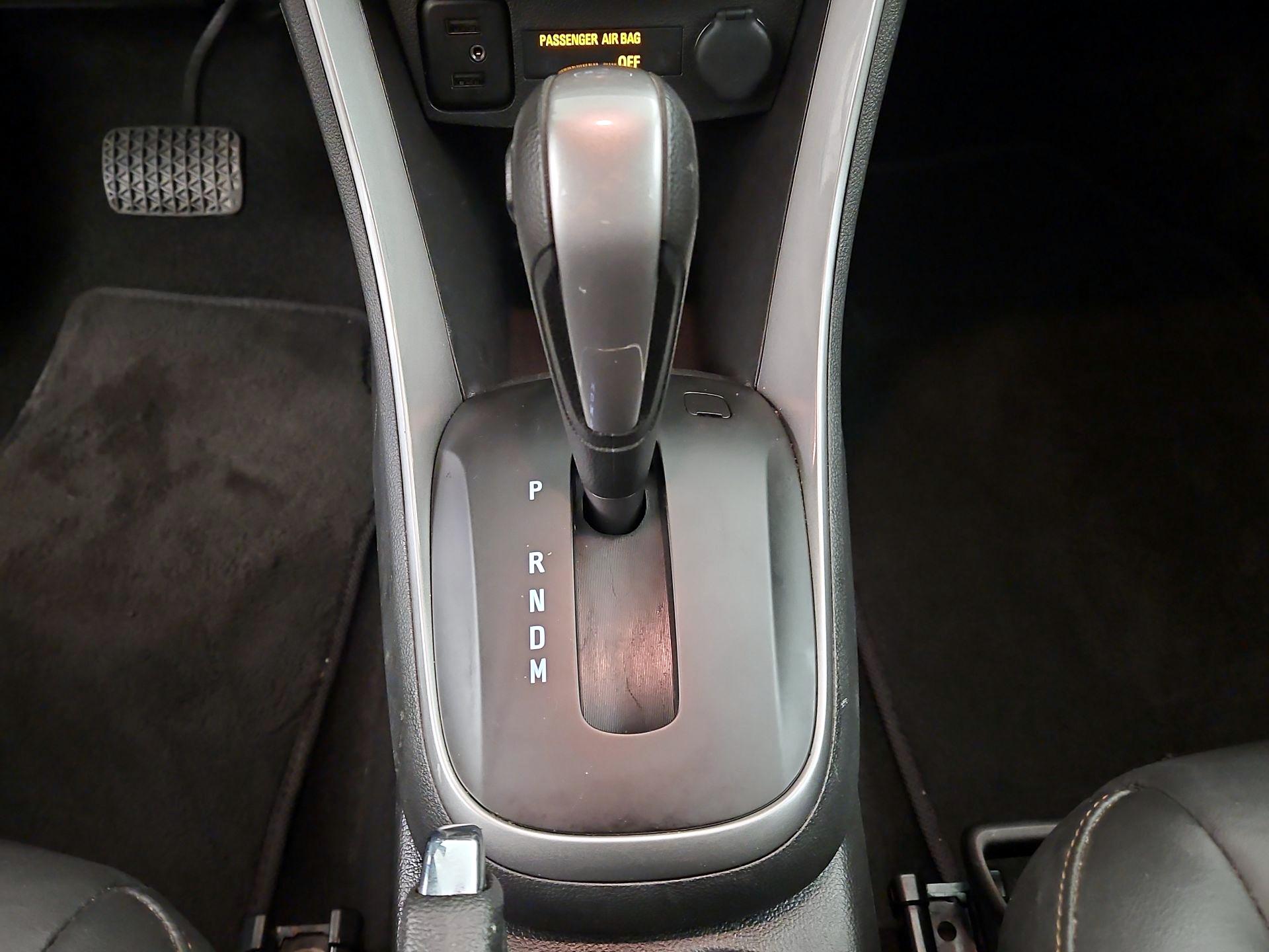Thumbnail: 2021 Chevrolet Trax - 15