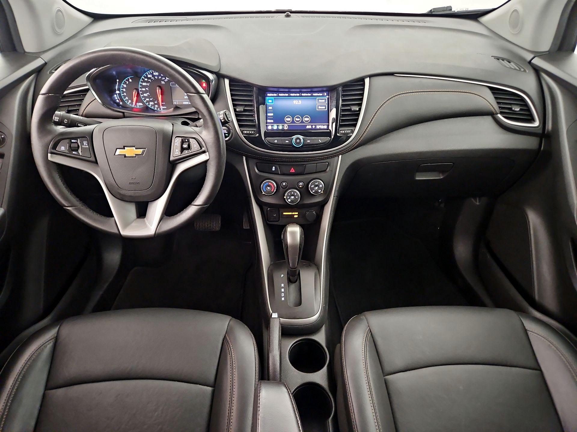 Thumbnail: 2021 Chevrolet Trax - 8