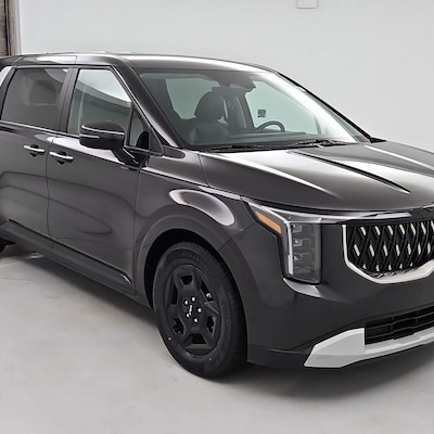 2025 Kia Carnival LXS