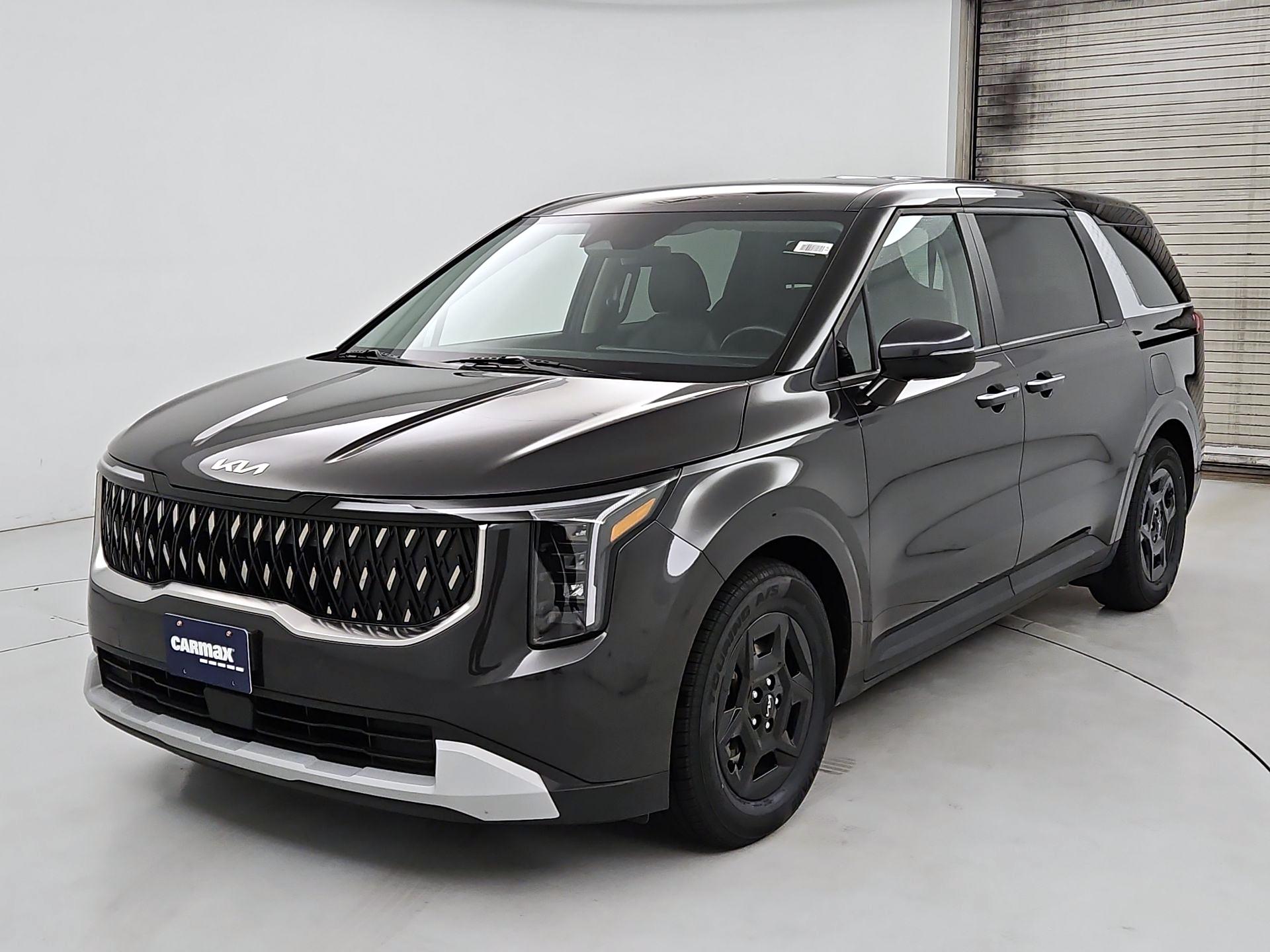 Thumbnail: 2025 Kia Carnival - 3