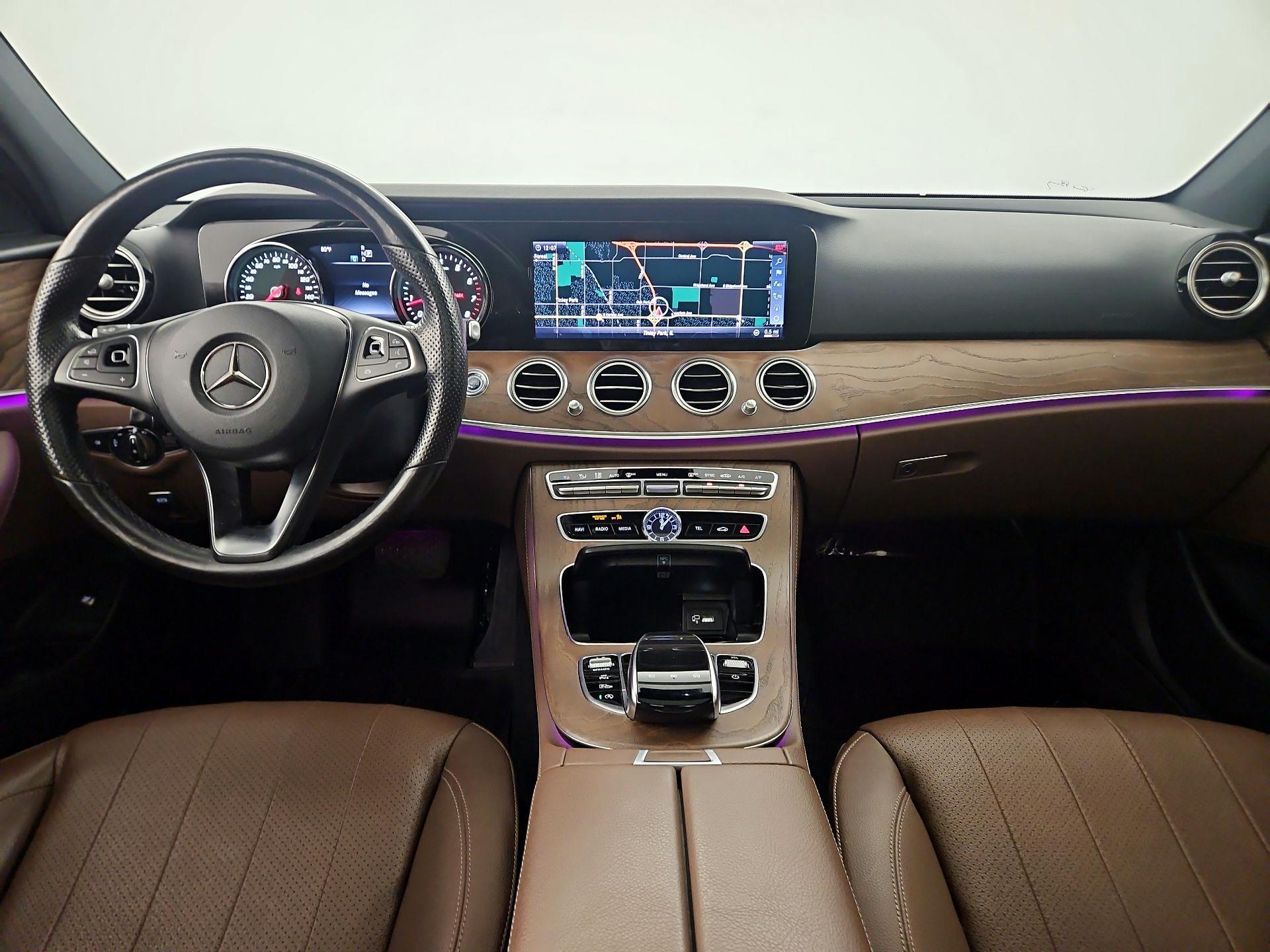 Thumbnail: 2018 Mercedes-Benz E-Class - 8