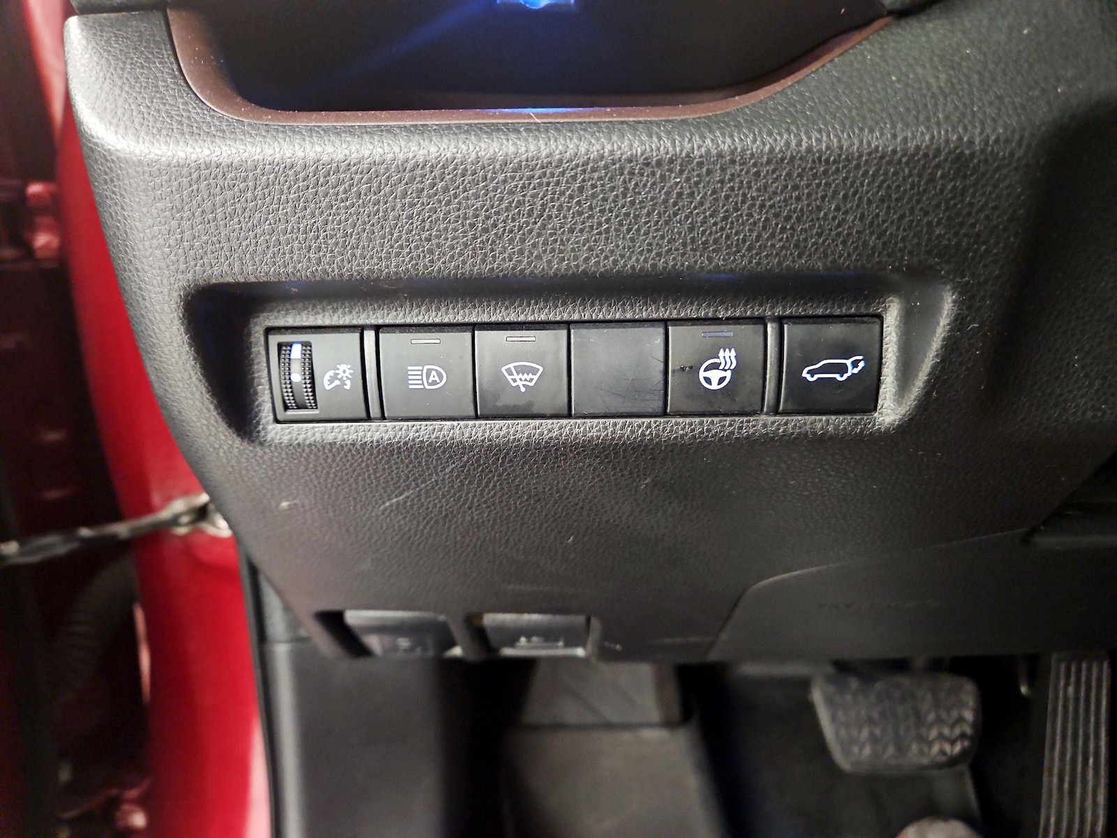 2019 Toyota RAV4 Limited - Photo 14