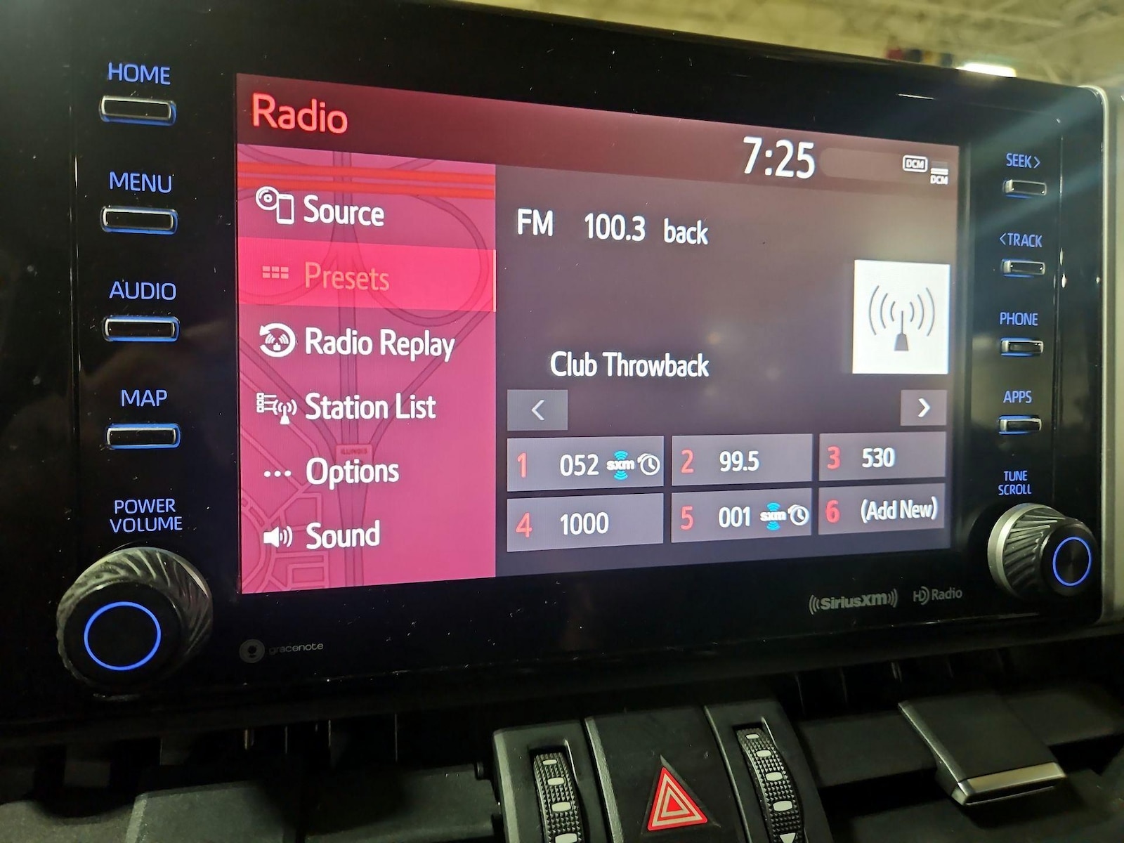 2019 Toyota RAV4 Limited - Photo 17