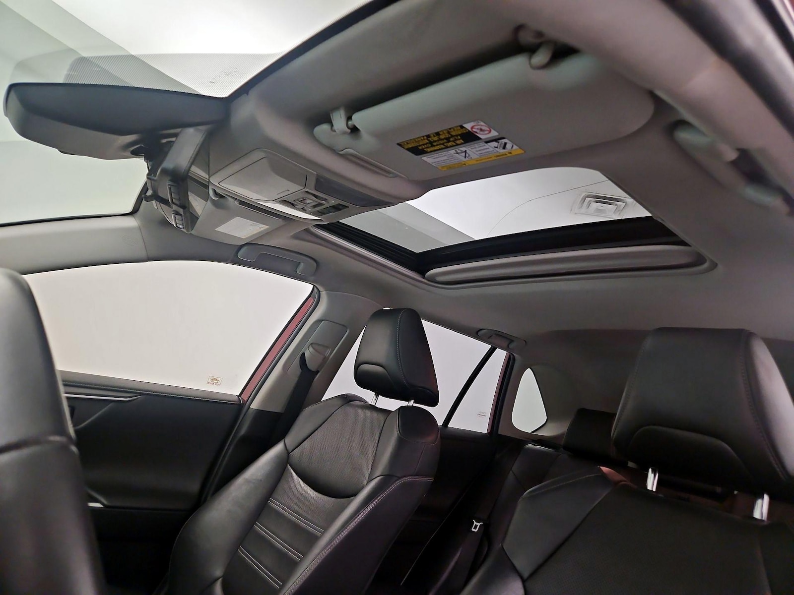 2019 Toyota RAV4 Limited - Photo 21
