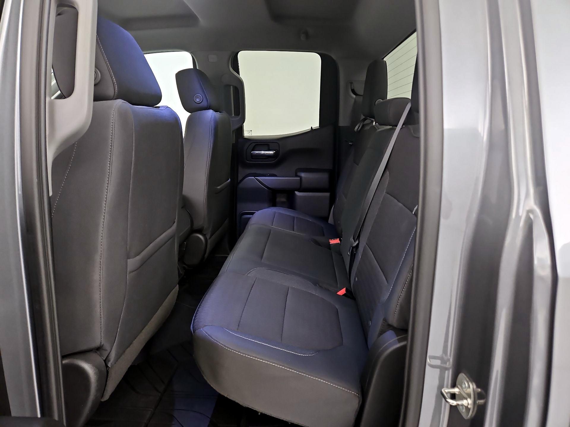 Thumbnail: 2019 Chevrolet Silverado 1500 - 17